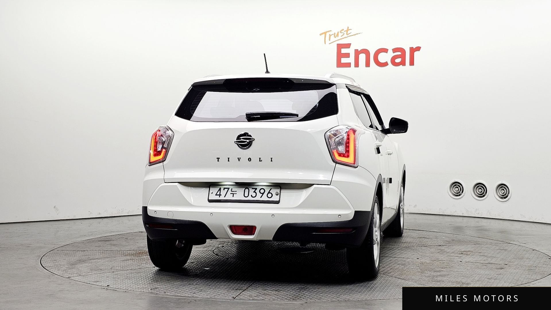 KG Mobility Tivoli 2016 — миниатюра 4