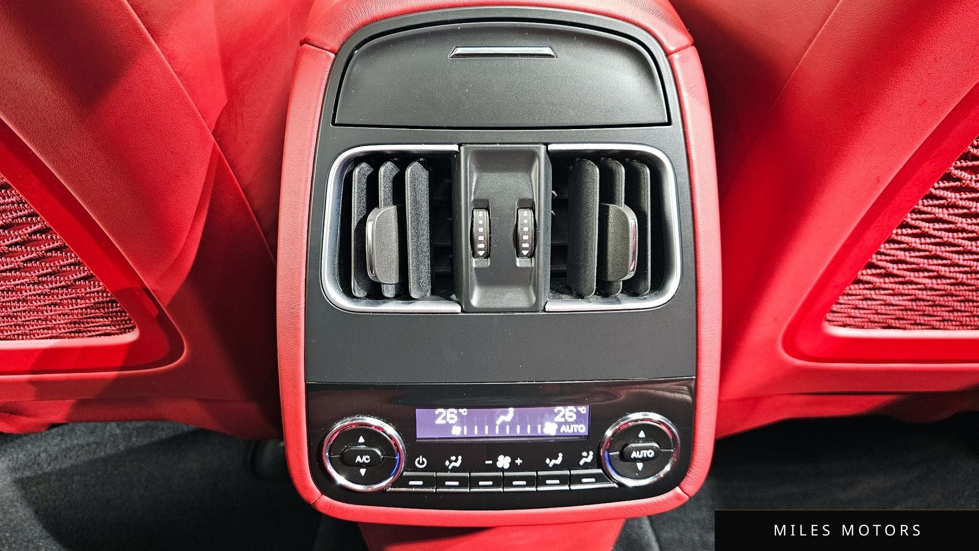 Maserati Levante 2020 — миниатюра 17