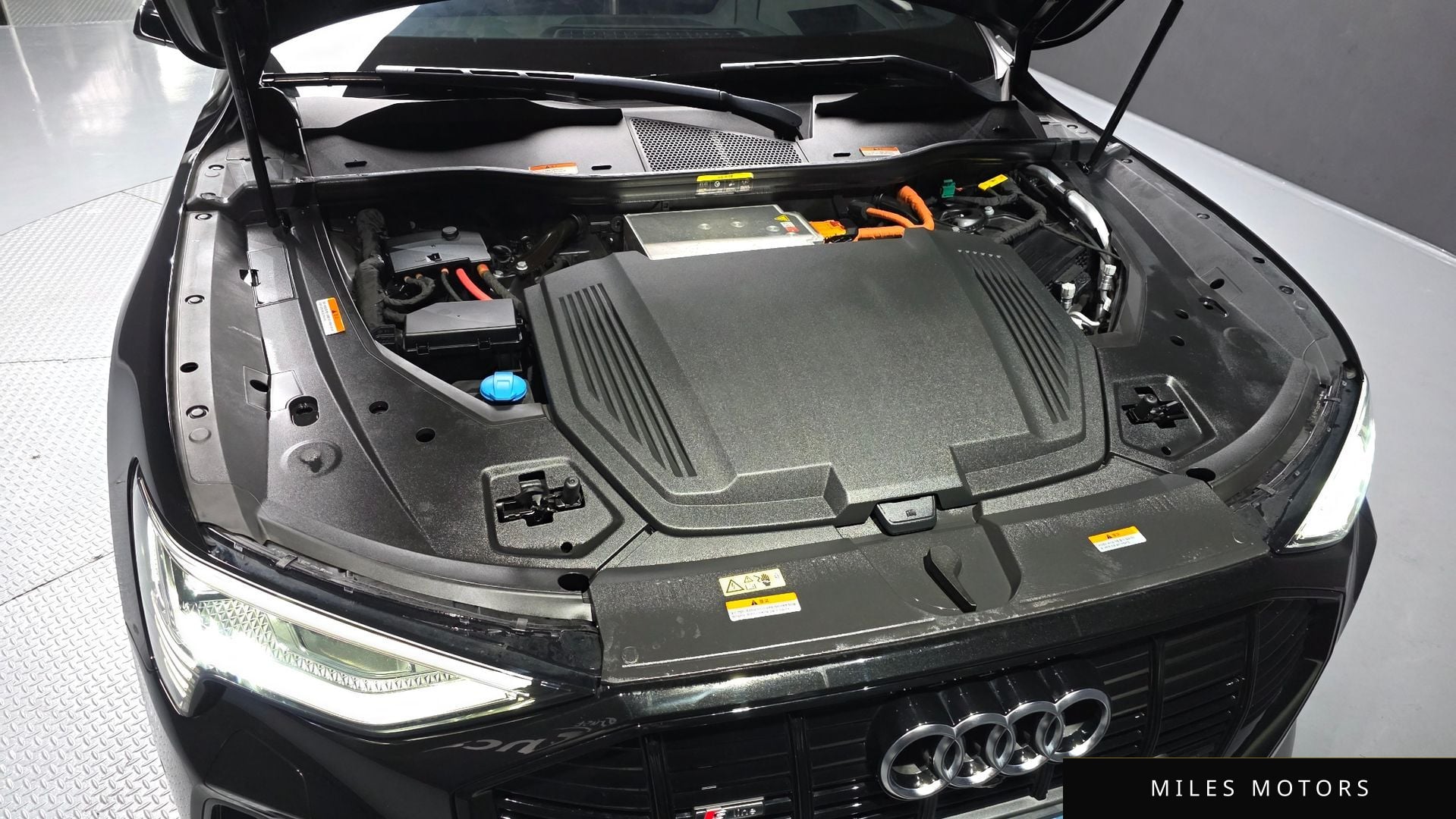 Audi e-tron 2022 — миниатюра 6