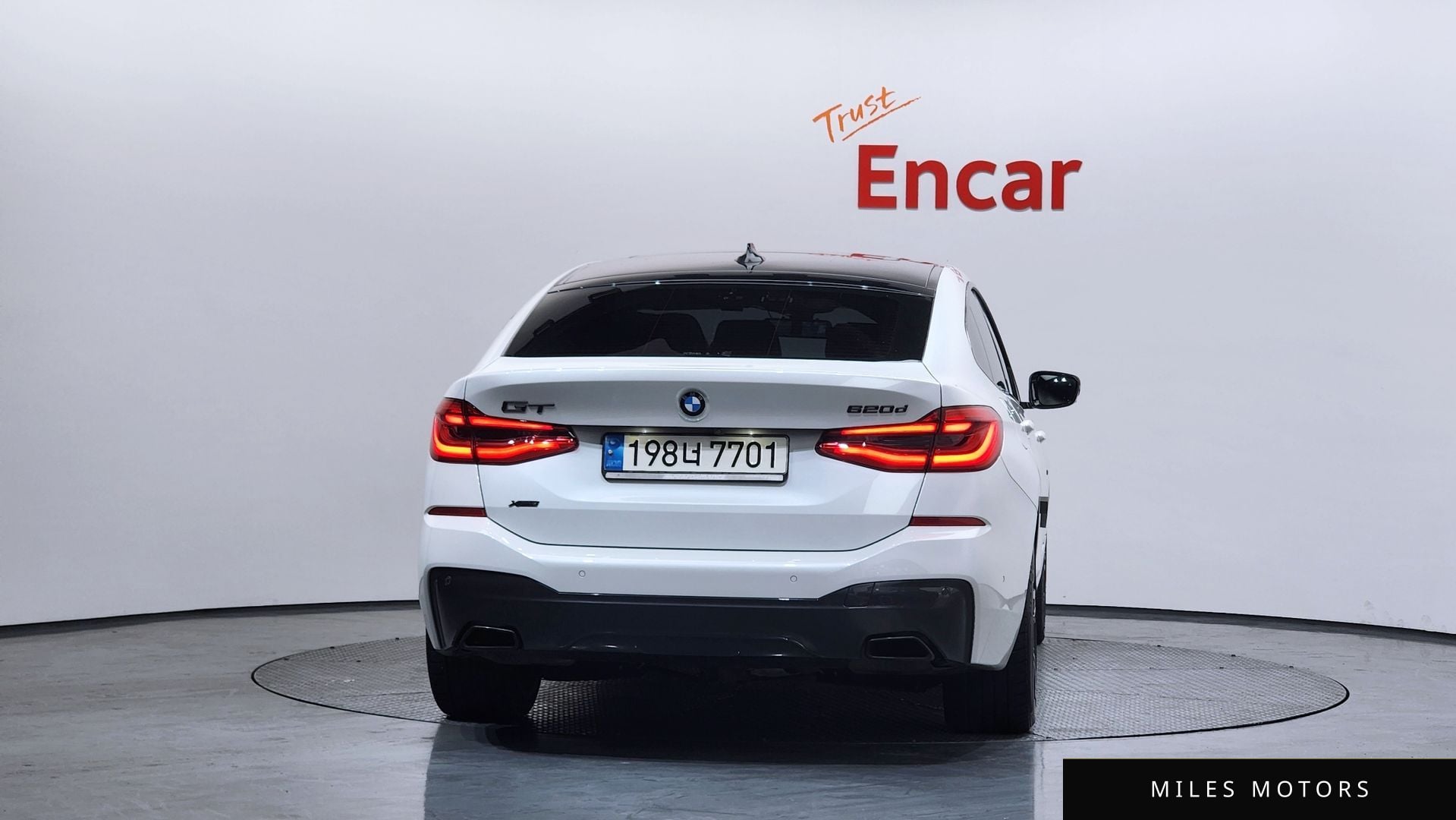 BMW 6 Series GT (G32) 2021 — миниатюра 4