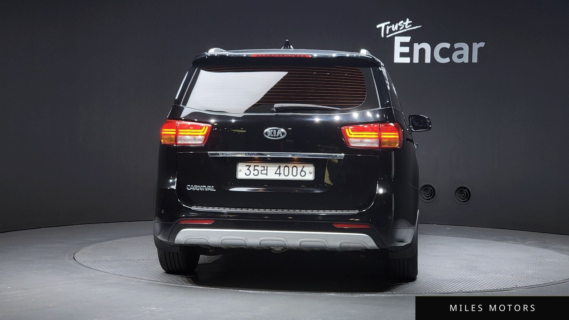 Kia Canival 2016 — миниатюра 4