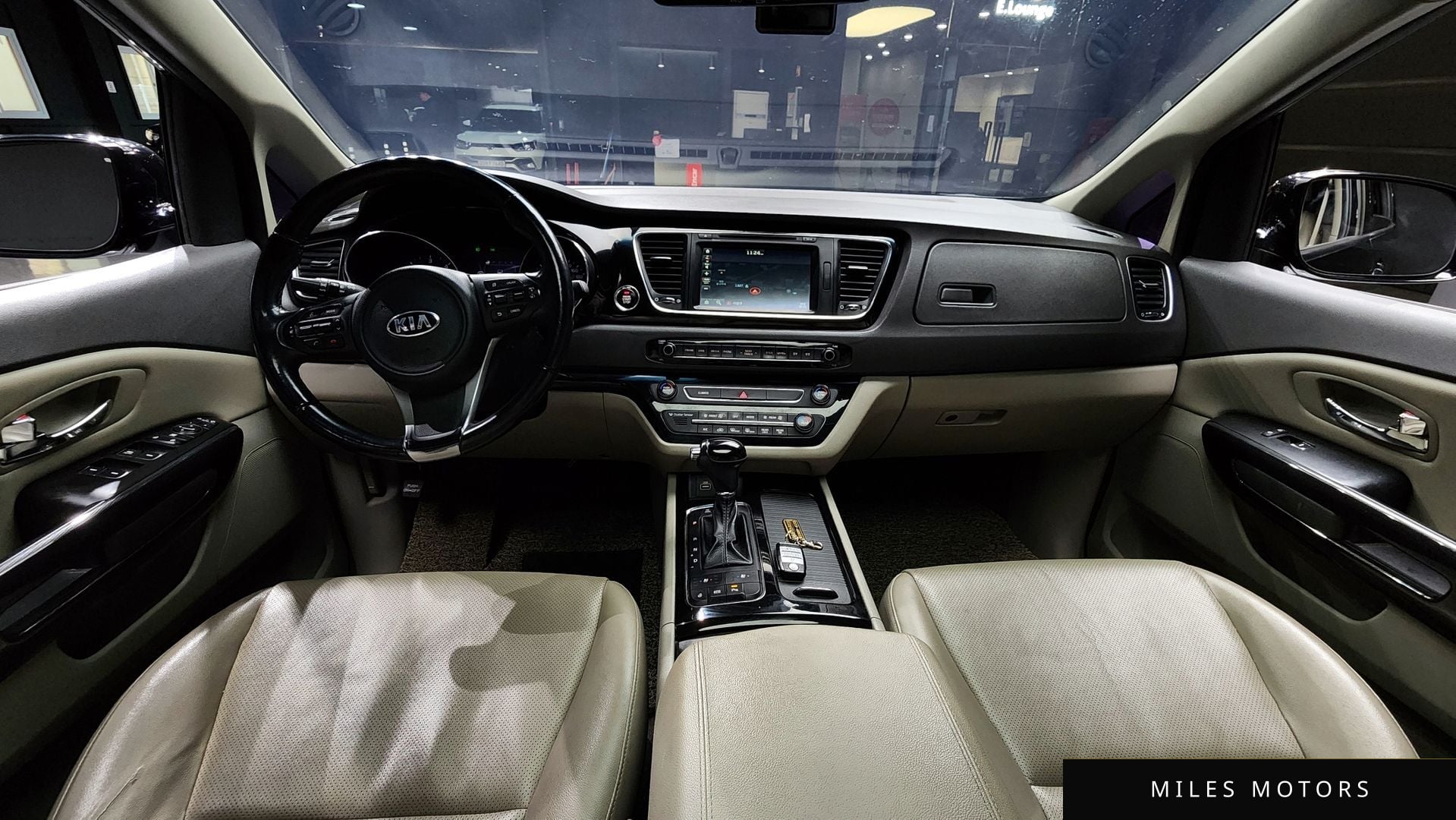 Kia Canival 2016 — миниатюра 7