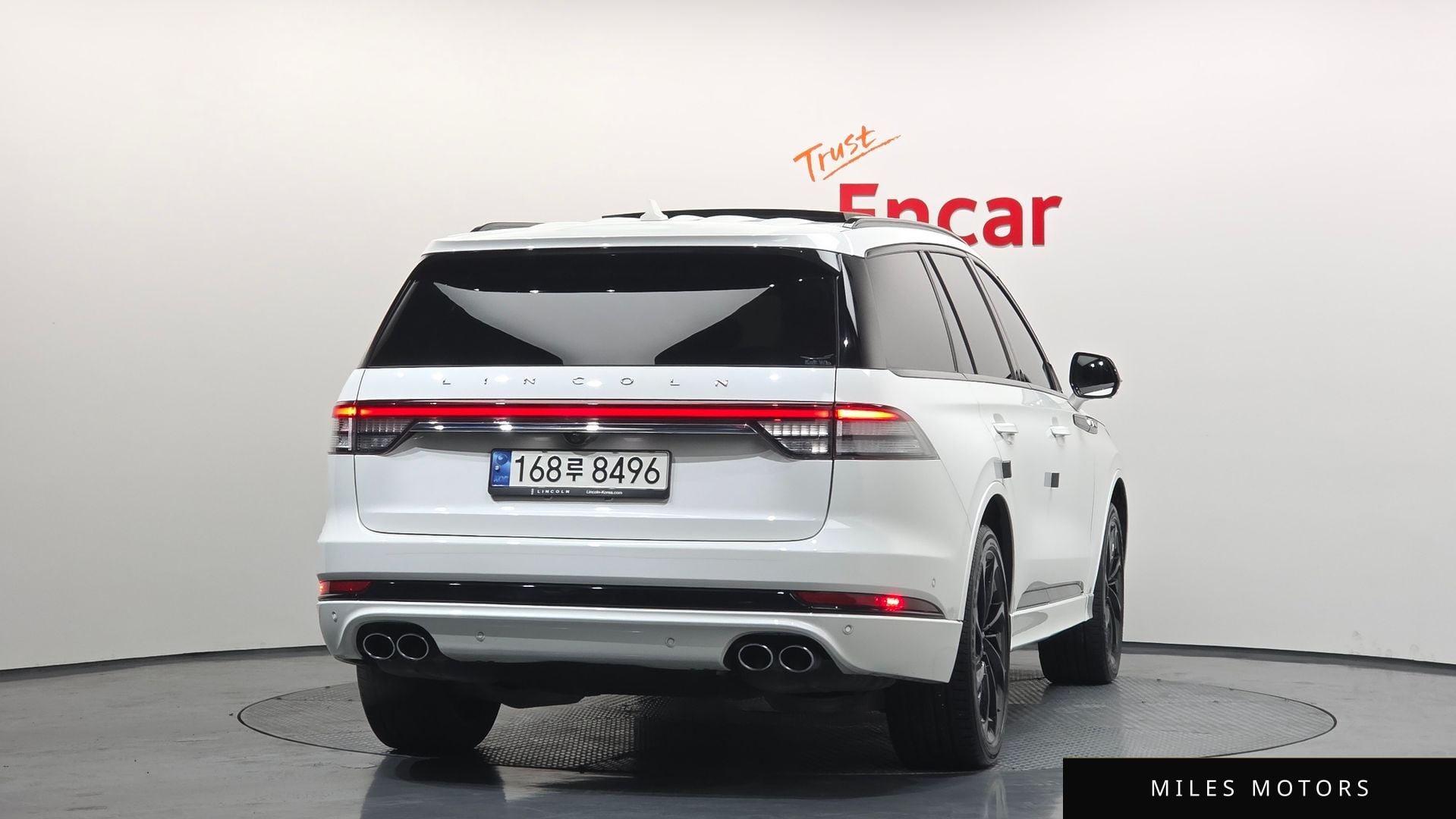 Lincoln Aviator 2023 — миниатюра 4