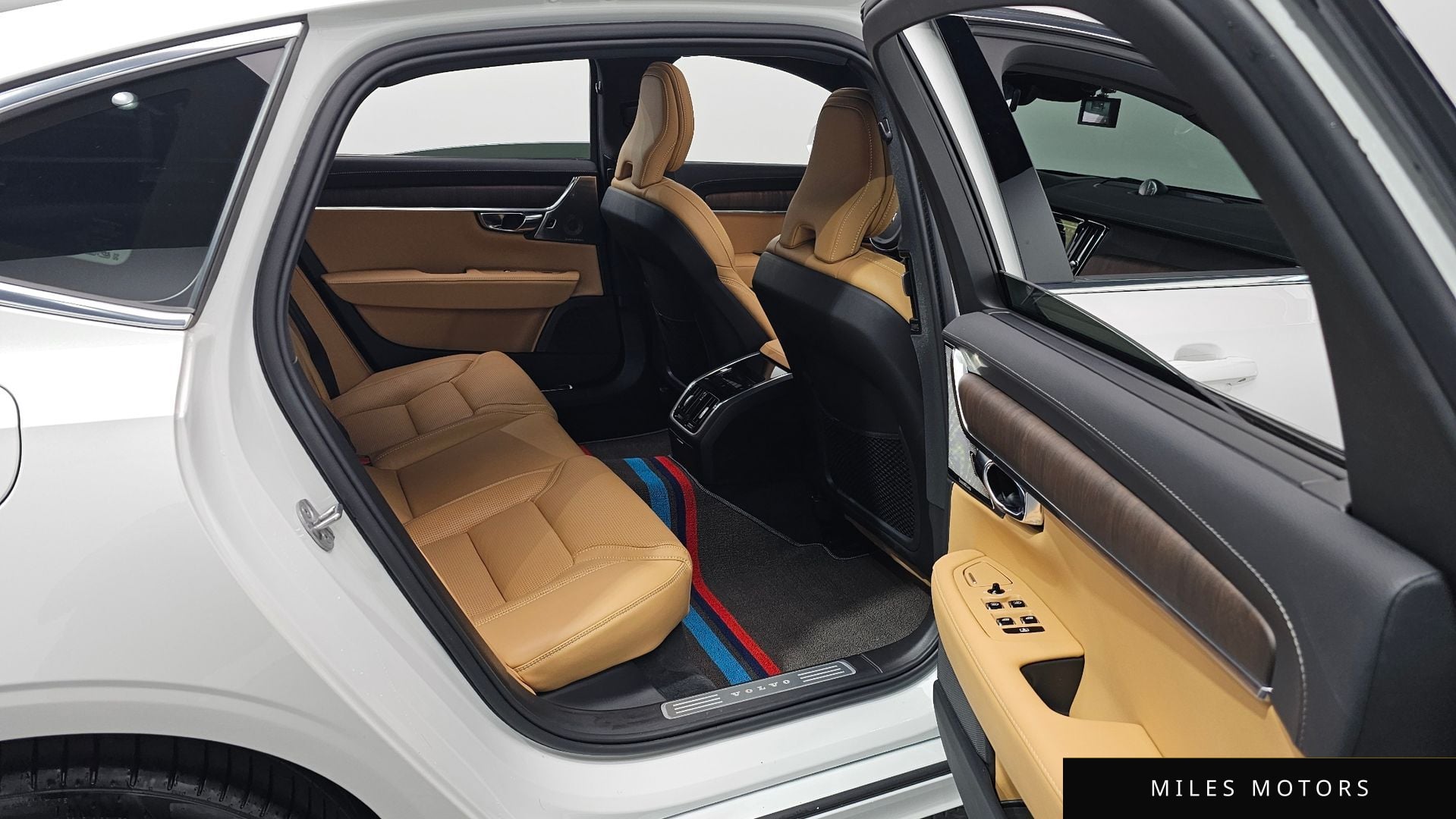 Volvo S90 2024 — миниатюра 11