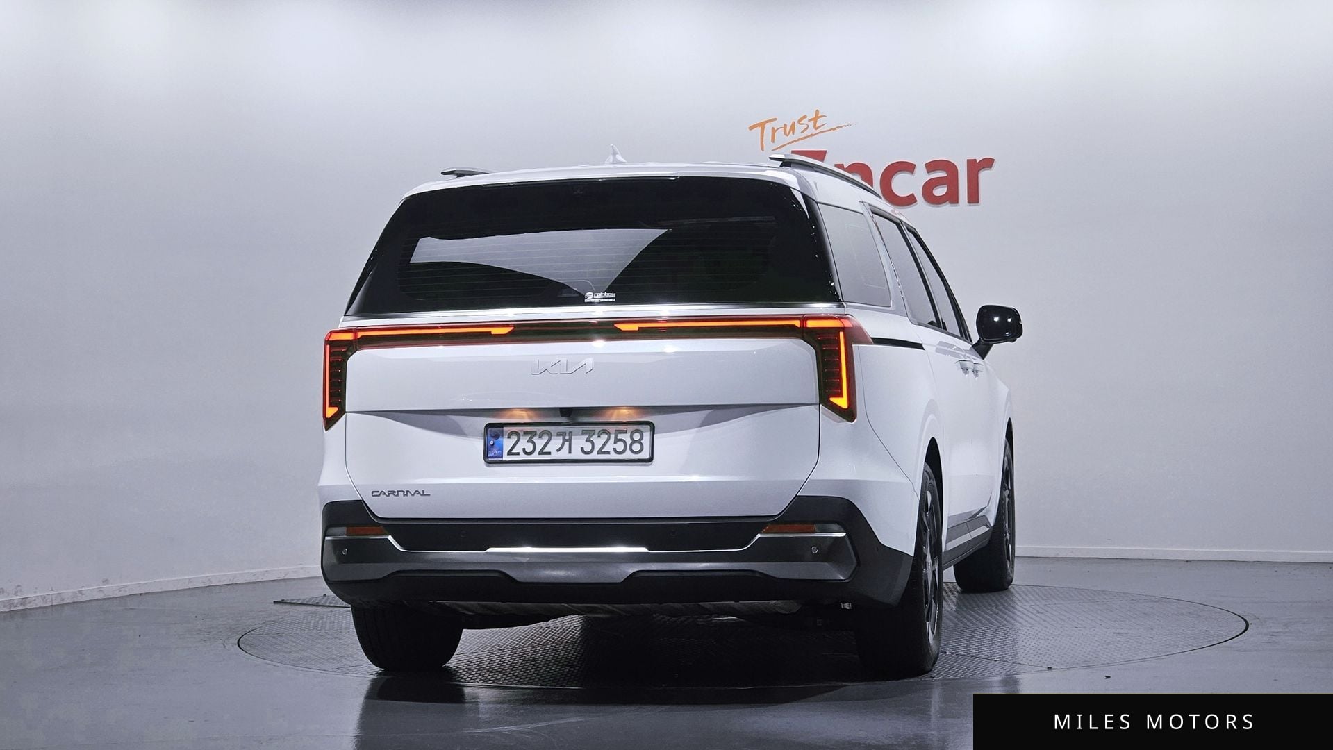 Kia Canival 2024 — миниатюра 4