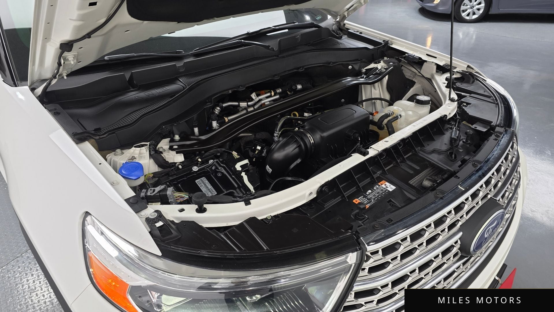 Ford Explorer 2022 — миниатюра 6