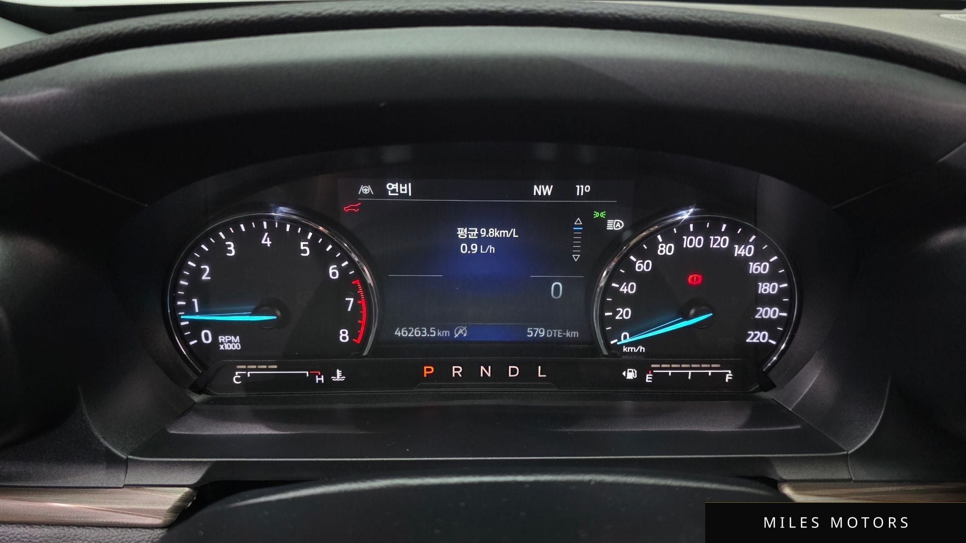 Ford Explorer 2022 — миниатюра 8