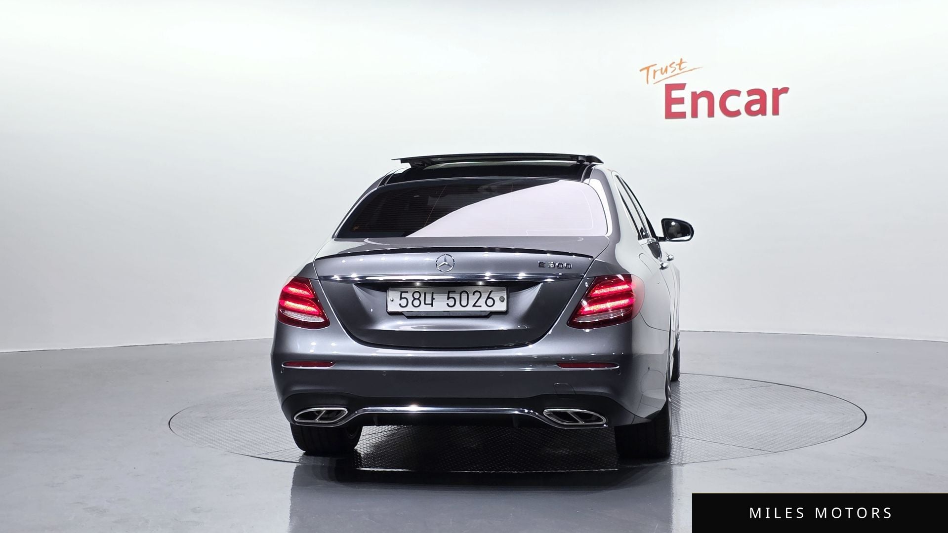 Mercedes-Benz E-Class W213 2017 — миниатюра 4