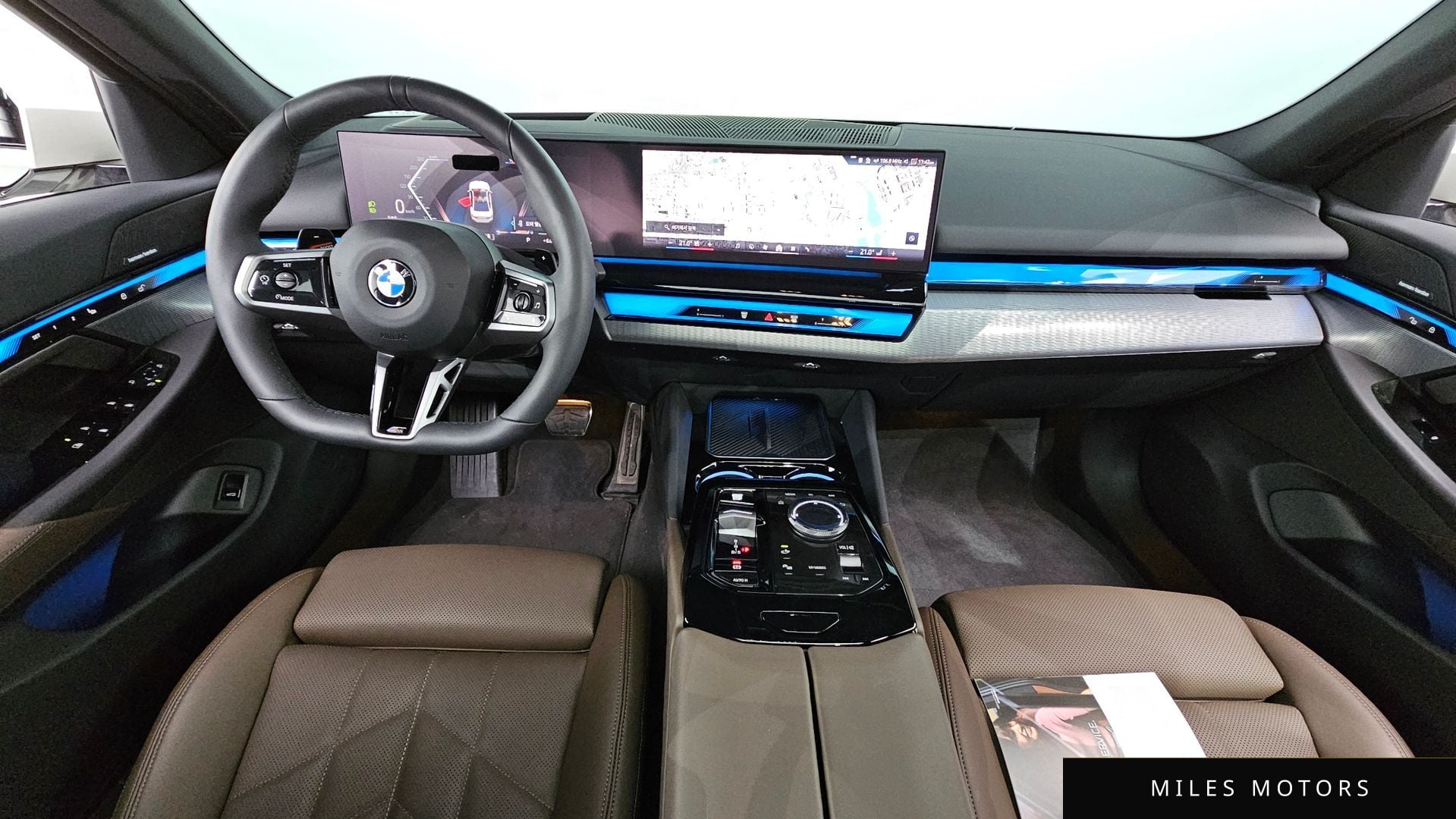 BMW 5 Series (G60) 2025 — миниатюра 7
