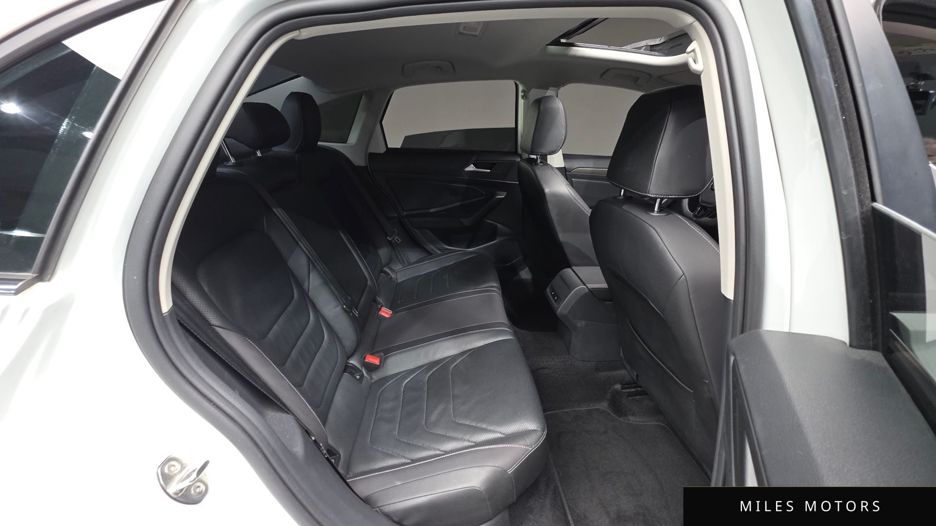 Volkswagen 제타 2021 — миниатюра 19