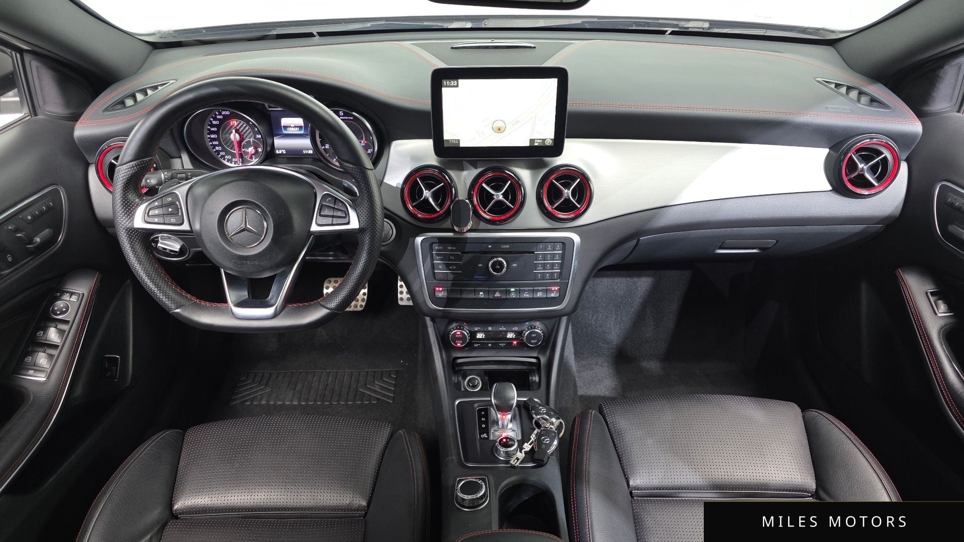 Mercedes-Benz GLA-Class X156 2017 — миниатюра 7