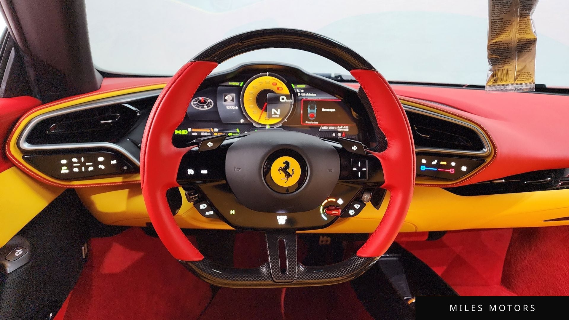 Ferrari 296 GTB 2023 — миниатюра 13