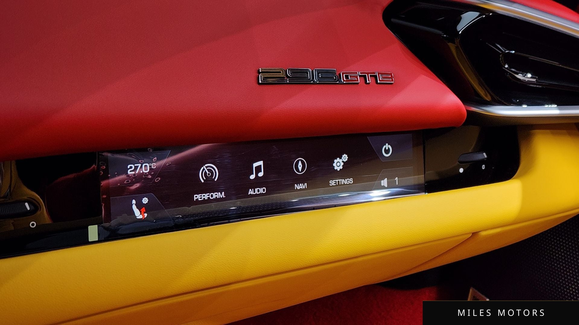 Ferrari 296 GTB 2023 — миниатюра 18