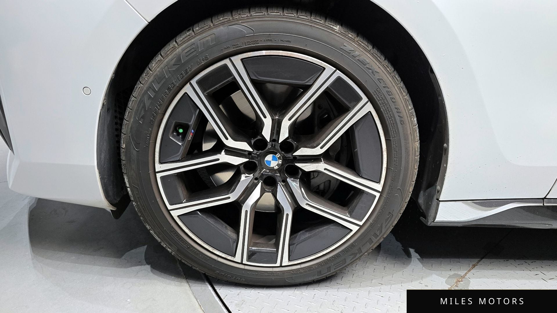 BMW 7 Series (G70) 2024 — миниатюра 5