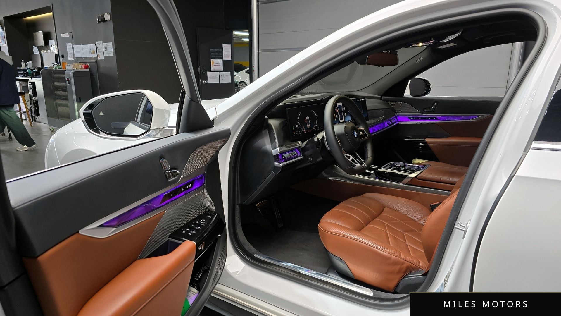 BMW 7 Series (G70) 2024 — миниатюра 11