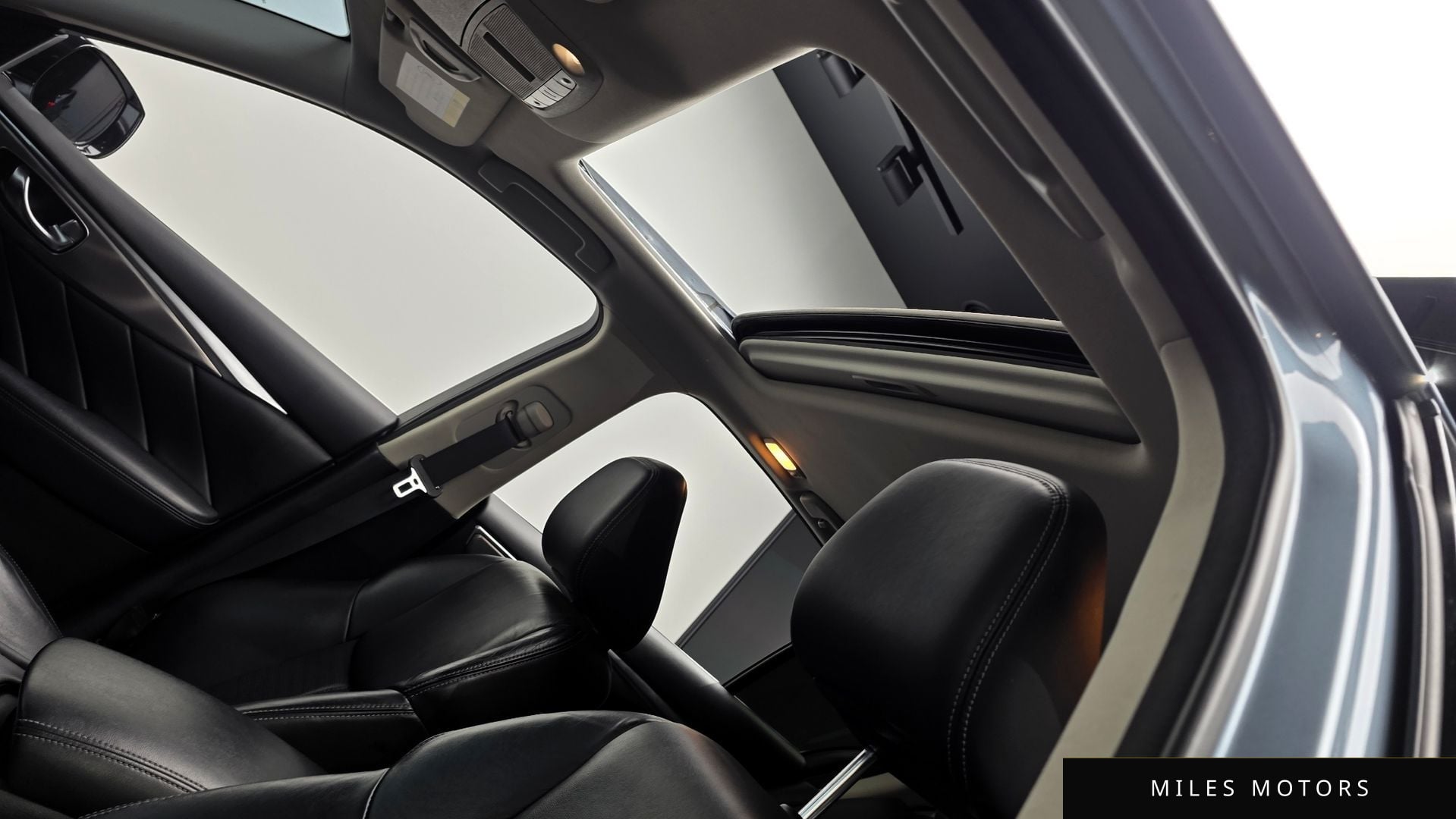 Infiniti Q50 2016 — миниатюра 19