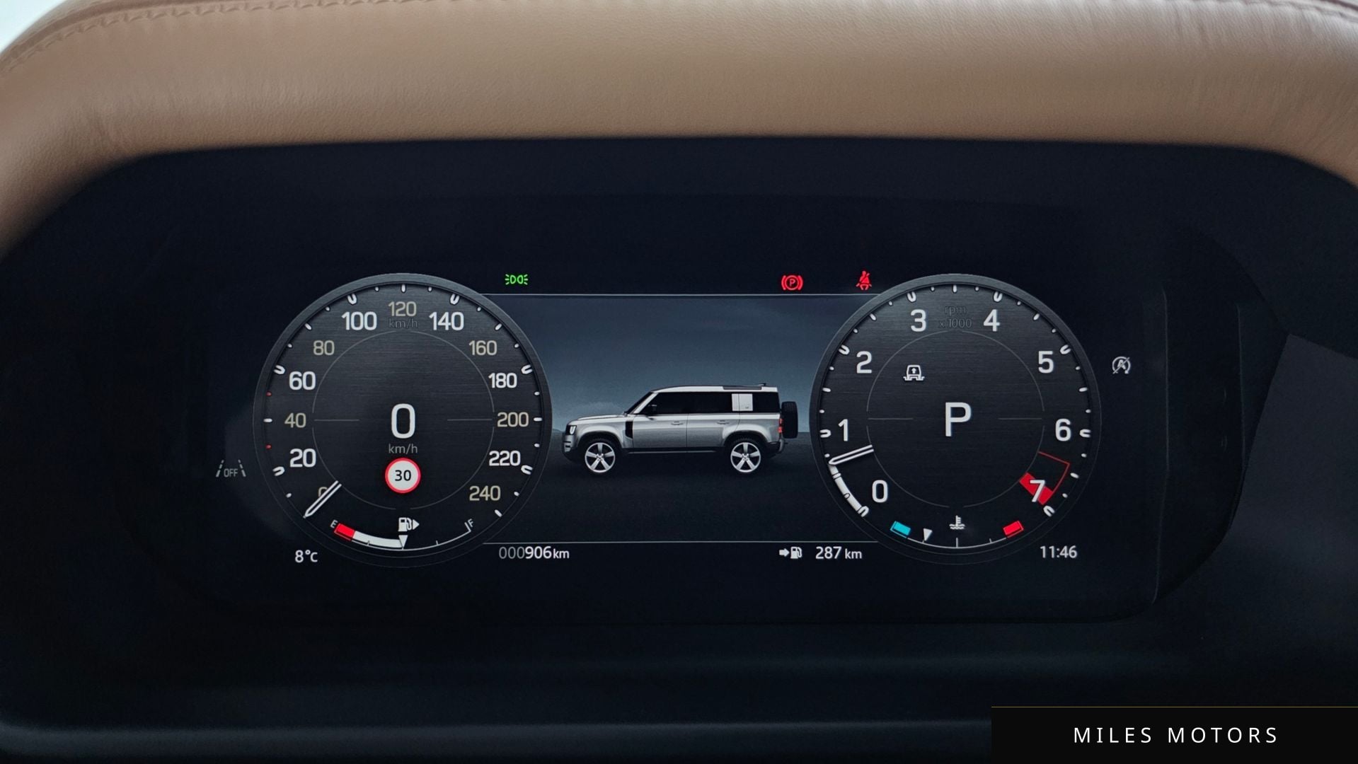Land Rover Defender 2025 — миниатюра 12