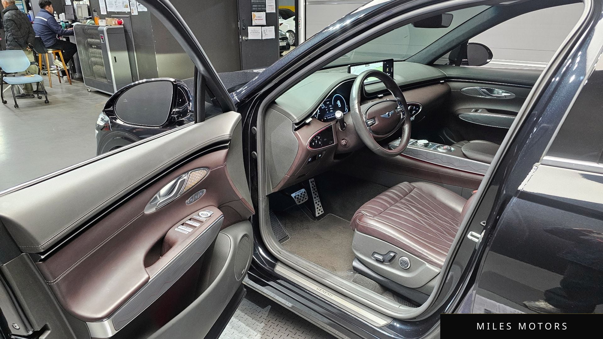 Genesis GV70 2021 — миниатюра 10