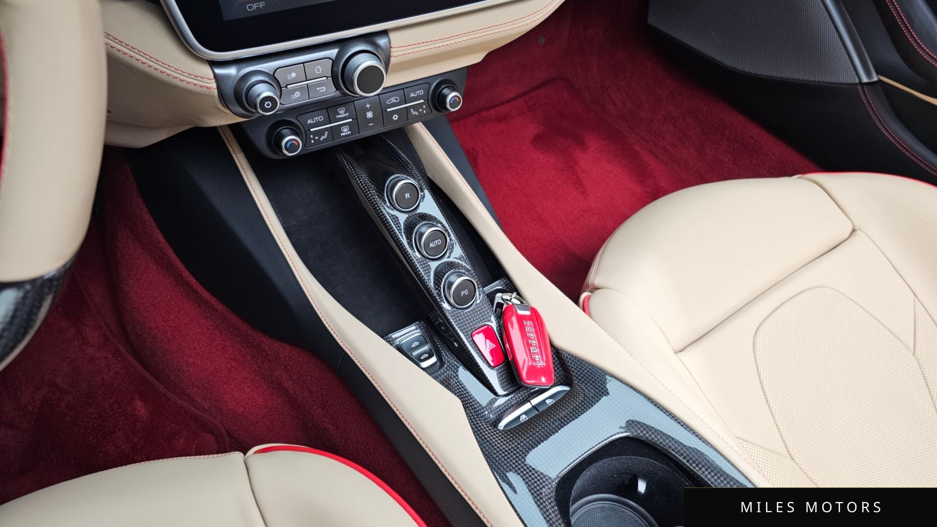 Ferrari 포르토피노 2020 — миниатюра 9