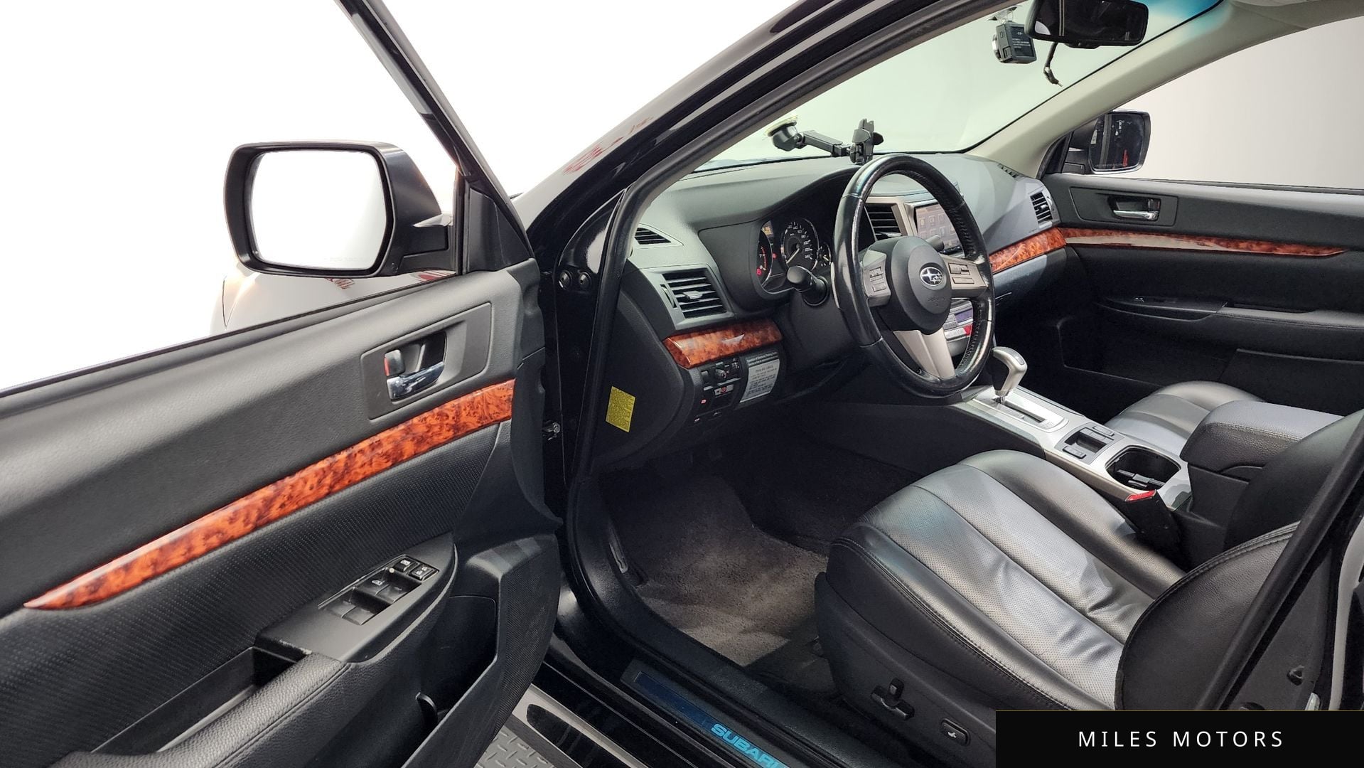 Subaru 레거시 2011 — миниатюра 10