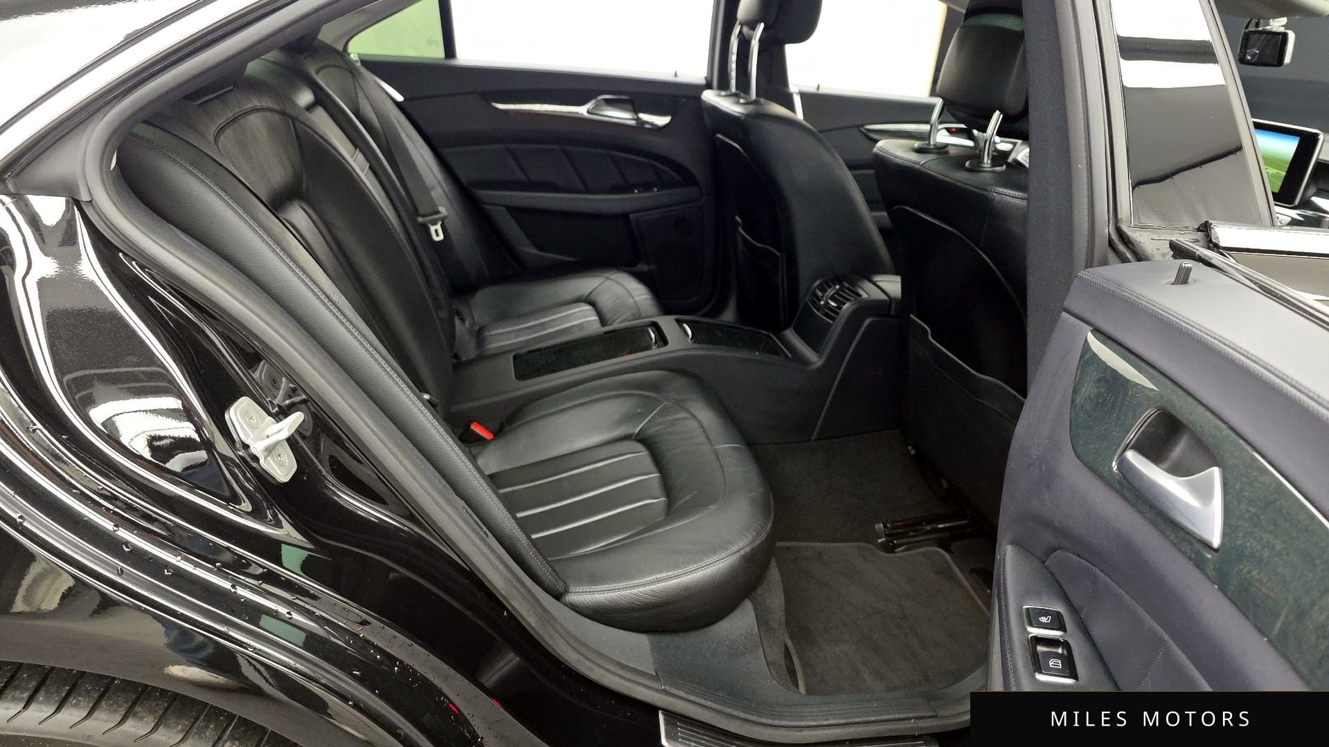 Mercedes-Benz CLS-Class W218 2016 — миниатюра 12