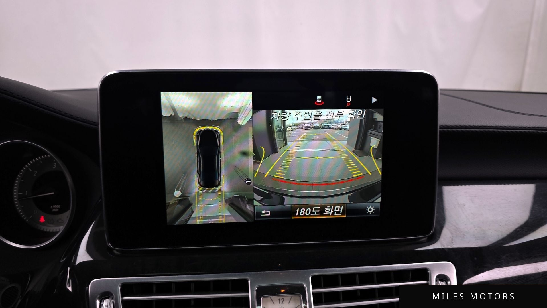 Mercedes-Benz CLS-Class W218 2016 — миниатюра 15