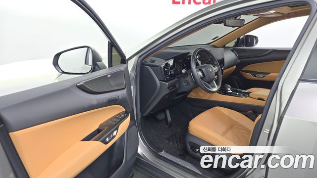 Лексус NX350h 2024 — миниатюра 10