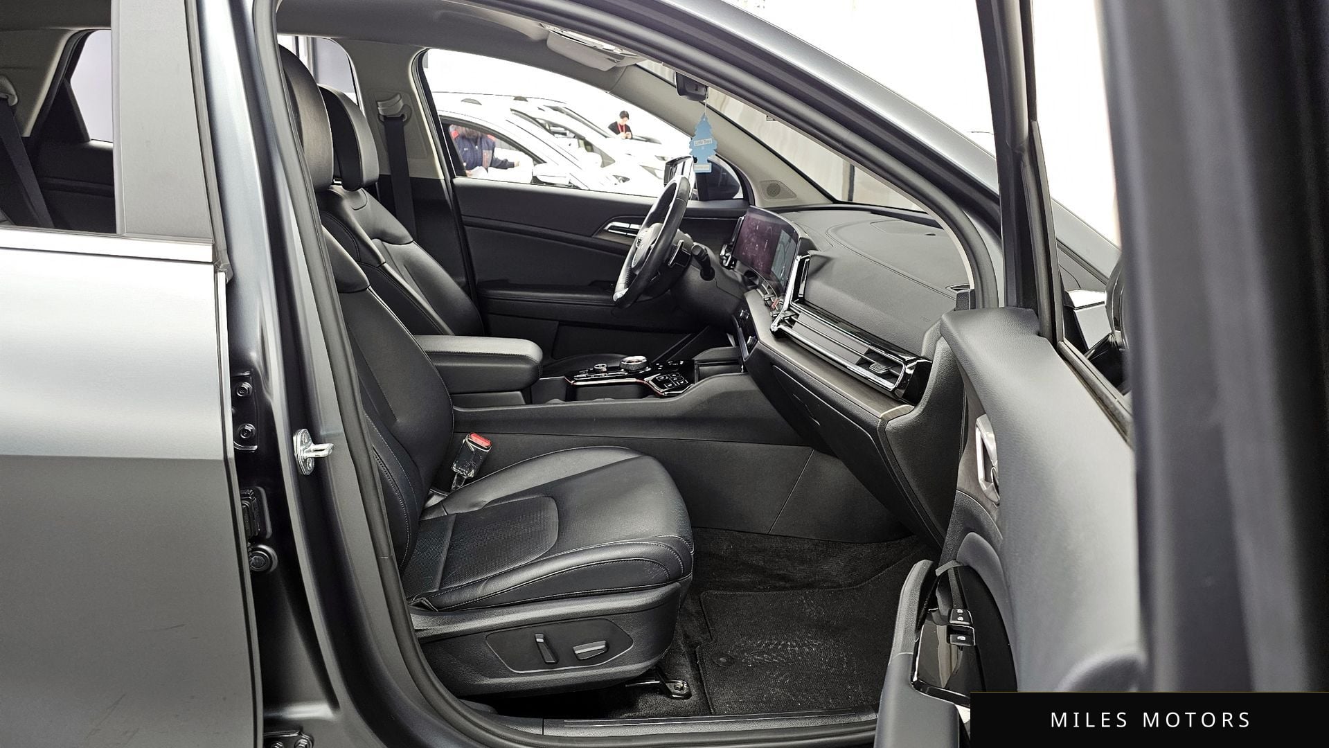 Kia Sportage 2022 — миниатюра 11