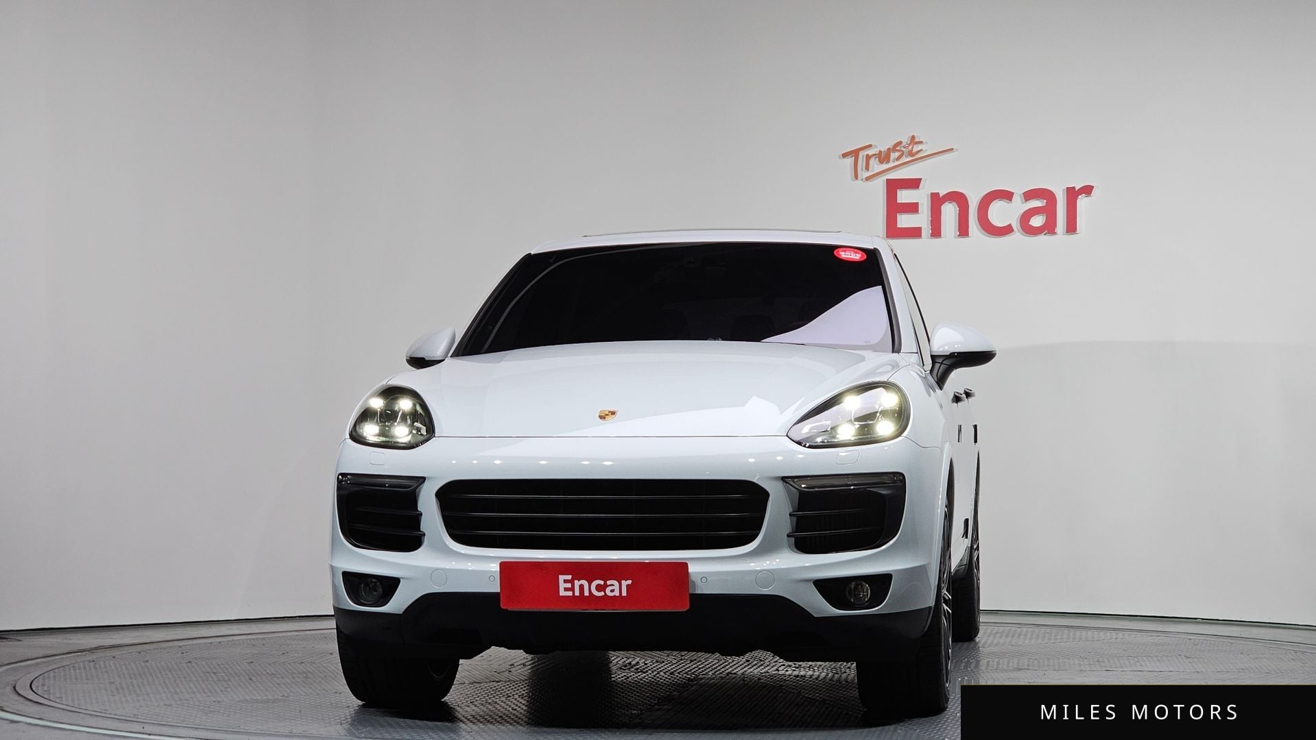 Porsche Cayenne 2017 — миниатюра 3