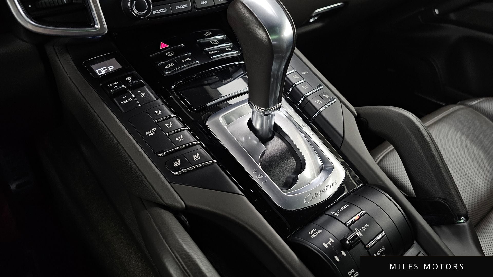 Porsche Cayenne 2017 — миниатюра 9