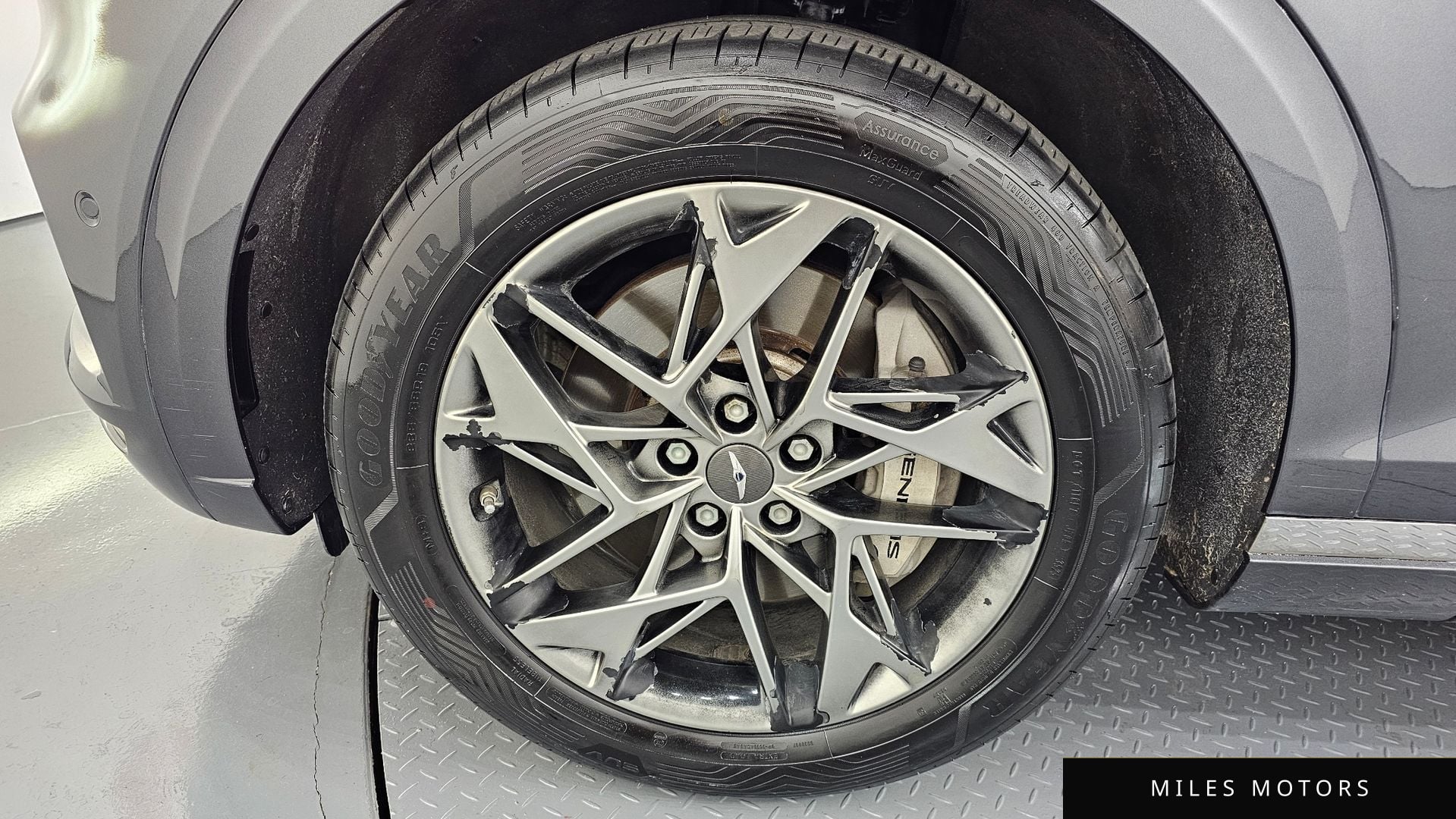 Genesis GV70 2022 — миниатюра 5