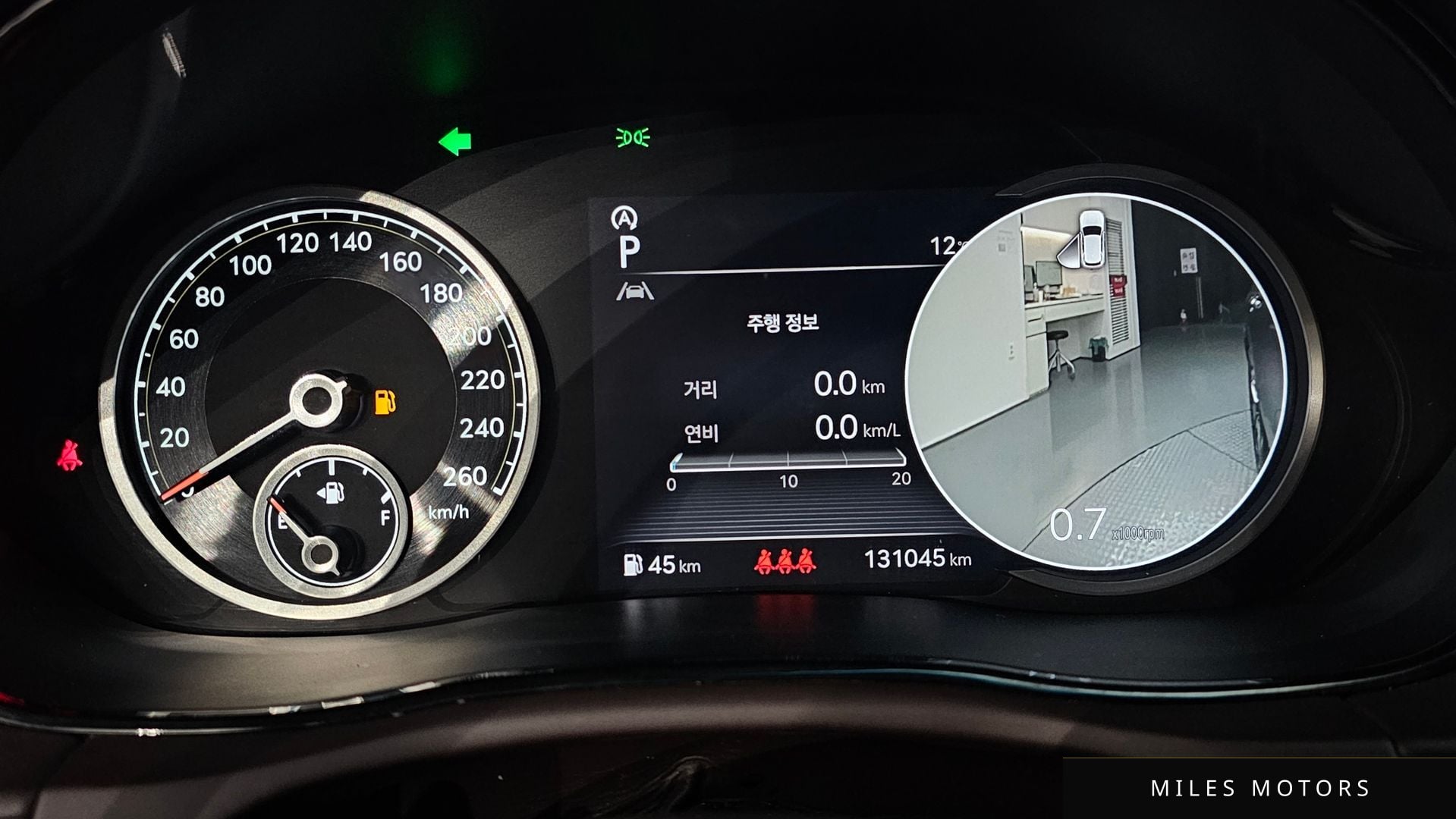 Genesis GV70 2022 — миниатюра 8