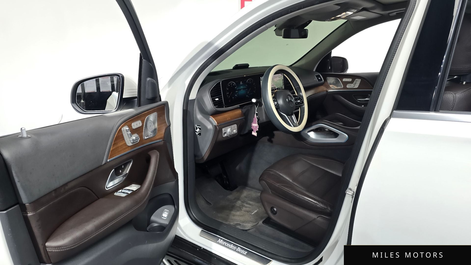 Mercedes-Benz GLE-Class W167 2020 — миниатюра 10