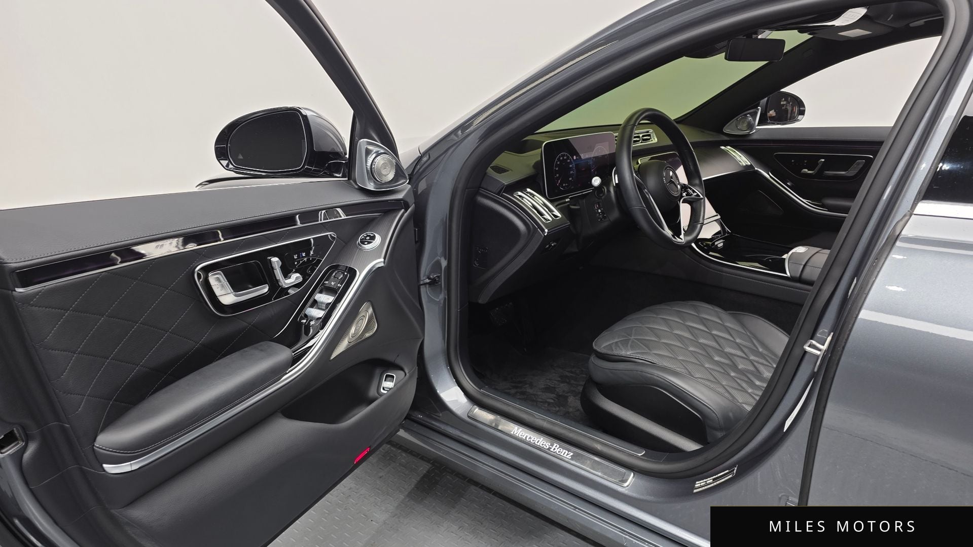 Mercedes-Benz S-Class W223 2023 — миниатюра 11