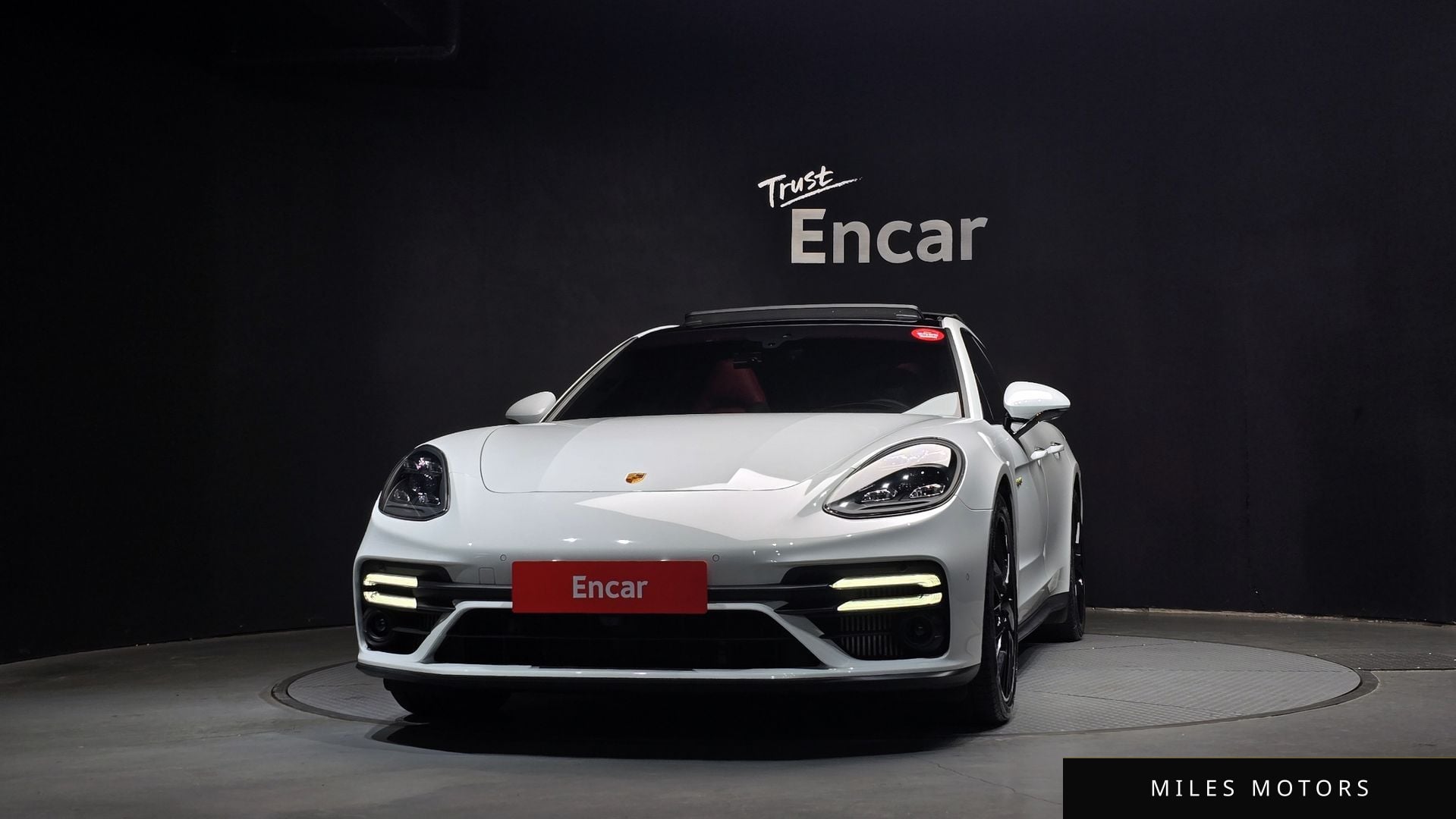 Porsche Panamera 2022 — миниатюра 3