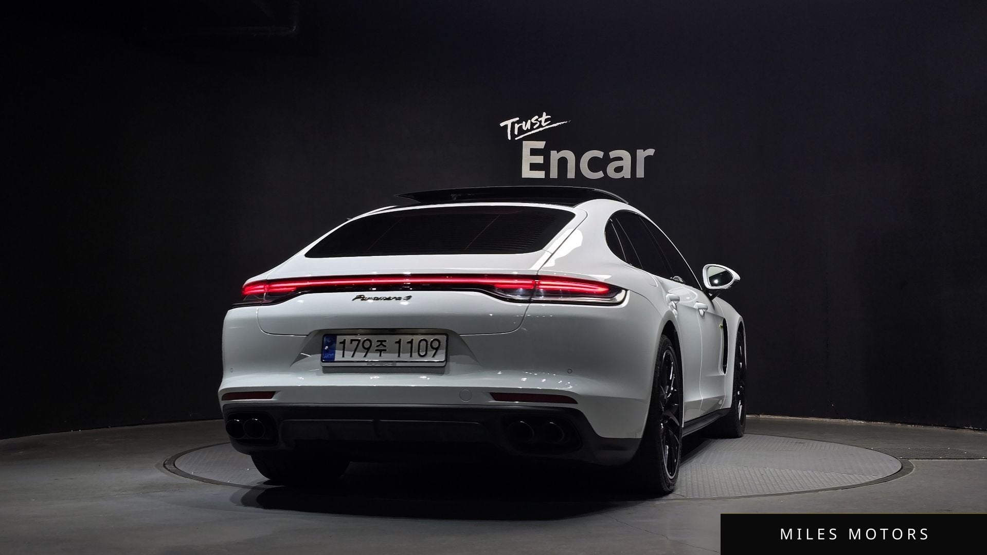 Porsche Panamera 2022 — миниатюра 4
