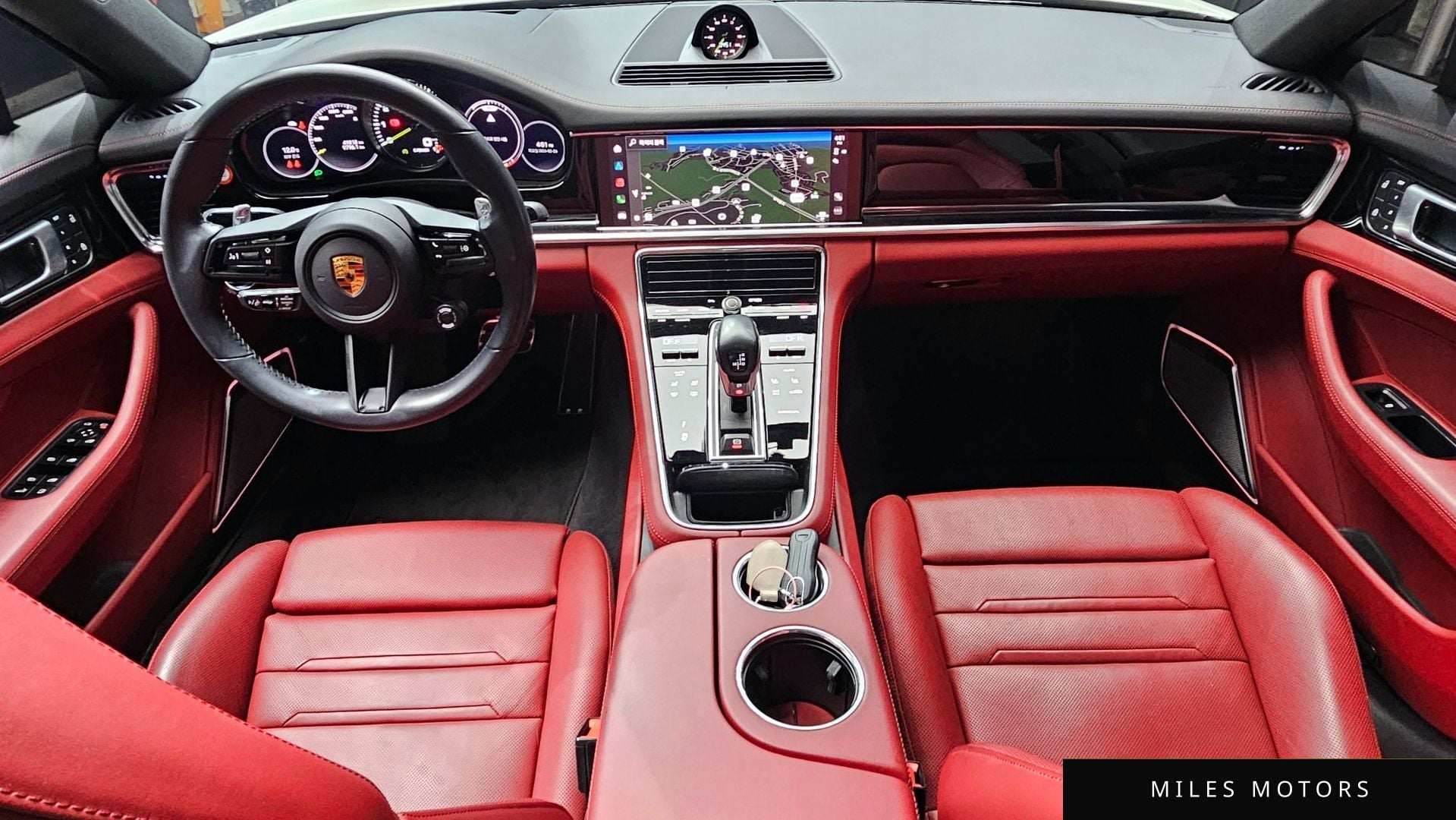 Porsche Panamera 2022 — миниатюра 7