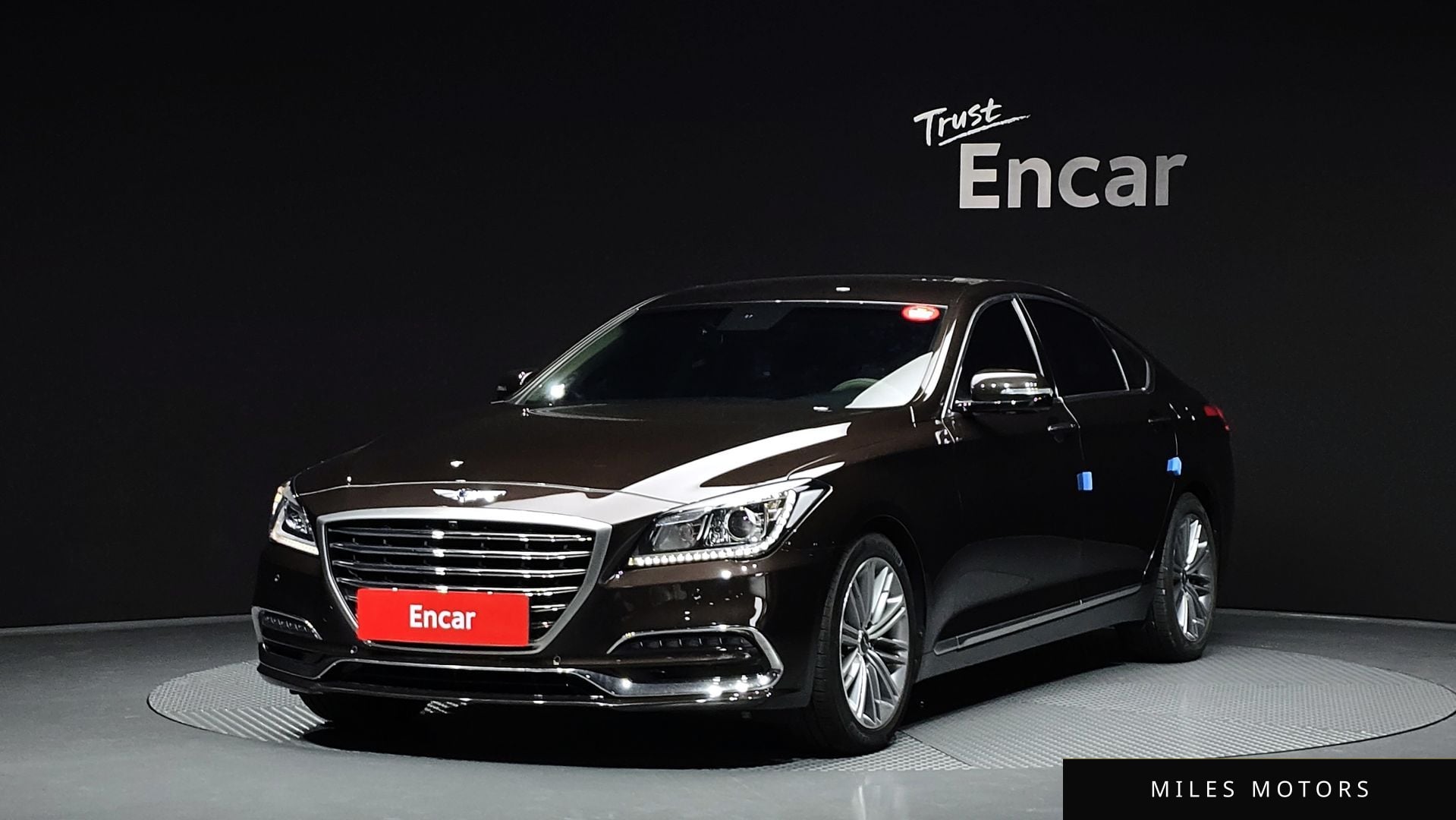 Genesis G80 2018 — фото 1 из 12