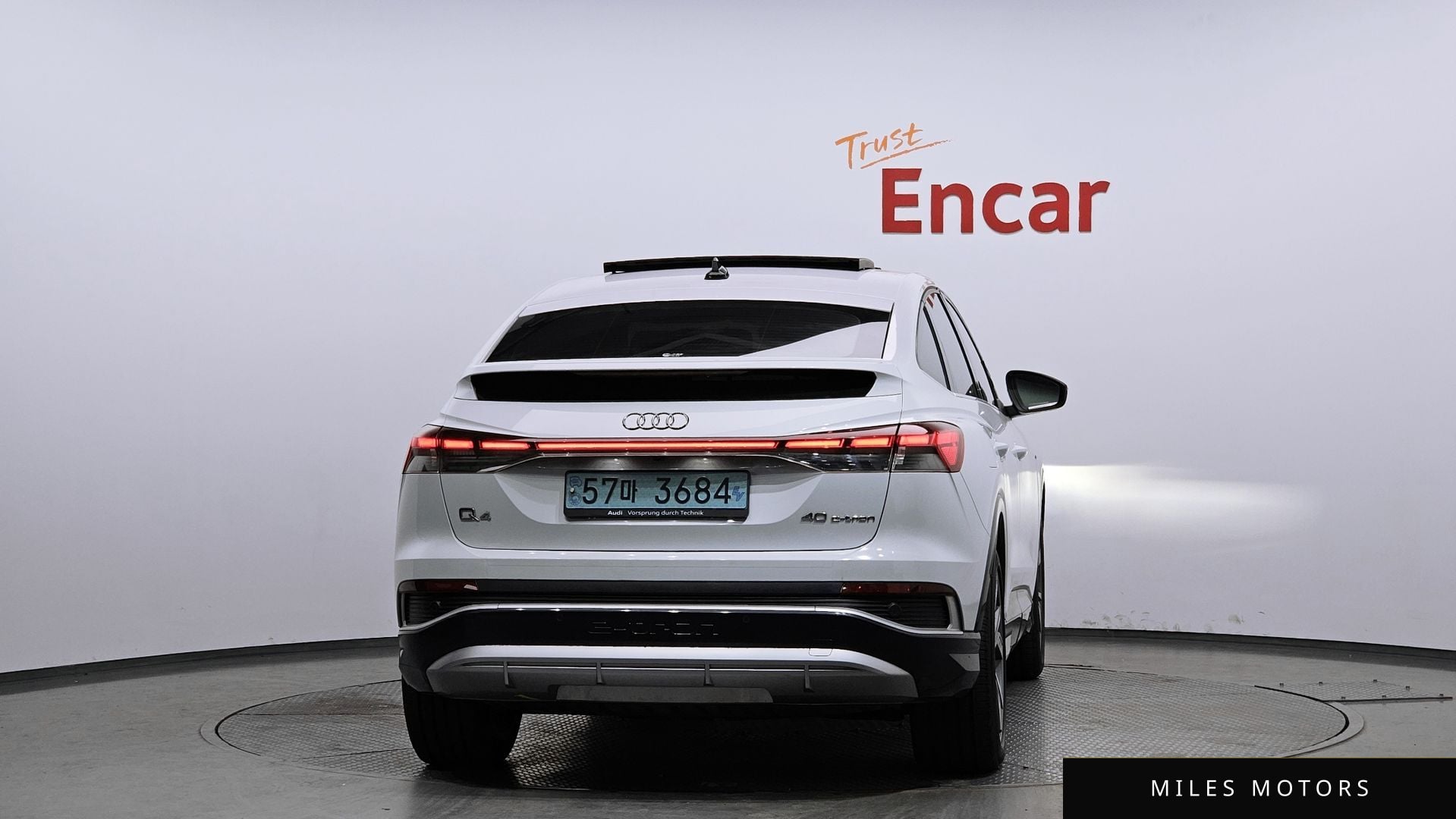 Audi Q4 e-트론 (F4) 2022 — миниатюра 4