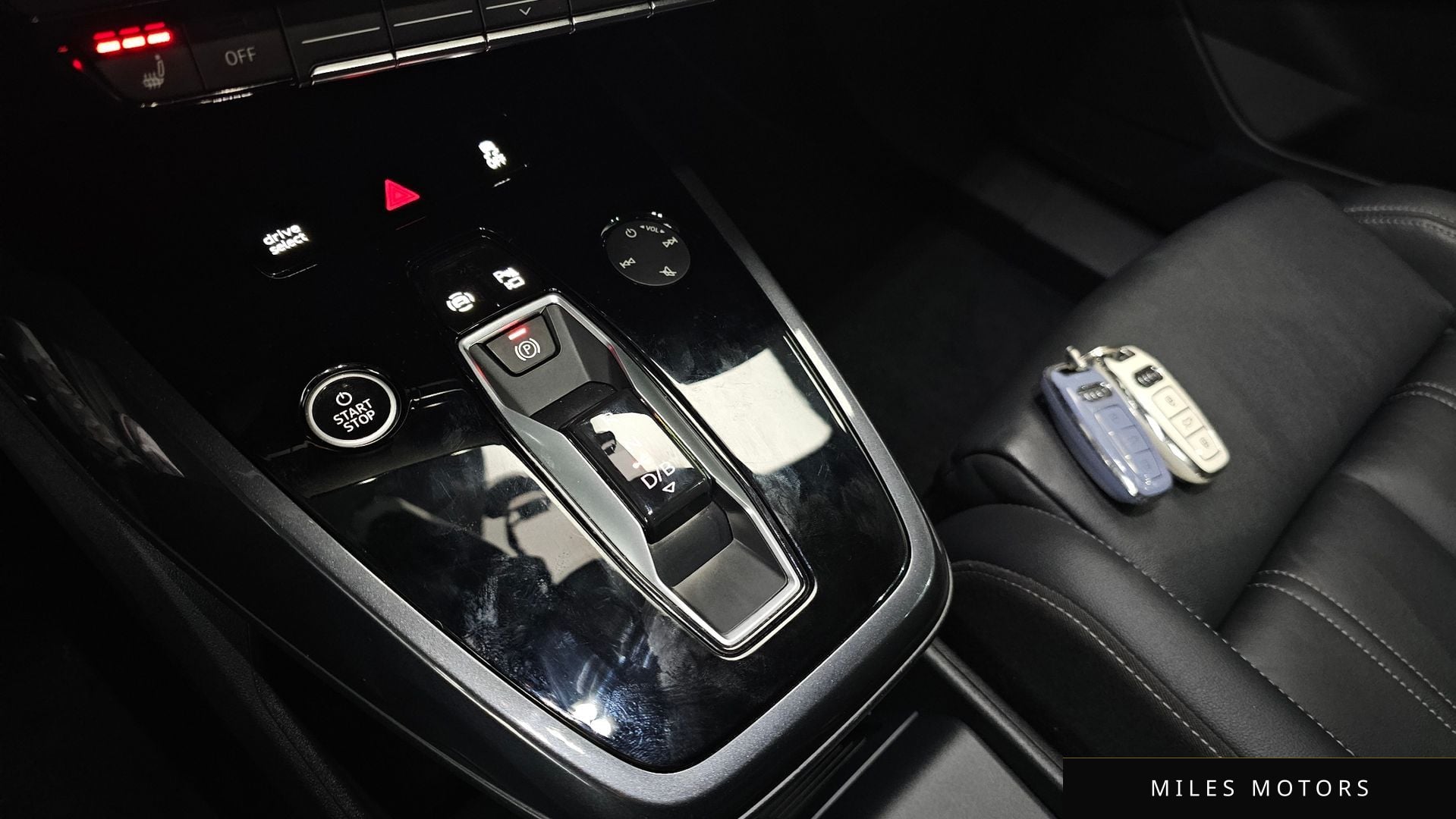 Audi Q4 e-트론 (F4) 2022 — миниатюра 9