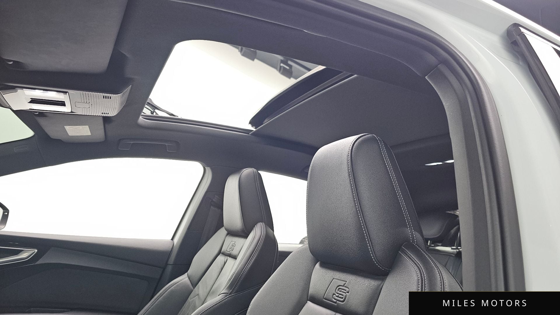 Audi Q4 e-트론 (F4) 2022 — миниатюра 17