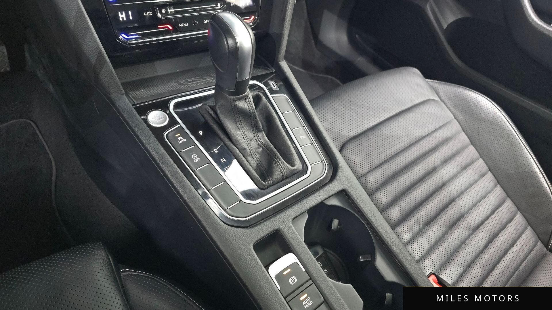 Volkswagen Passat 2022 — миниатюра 9