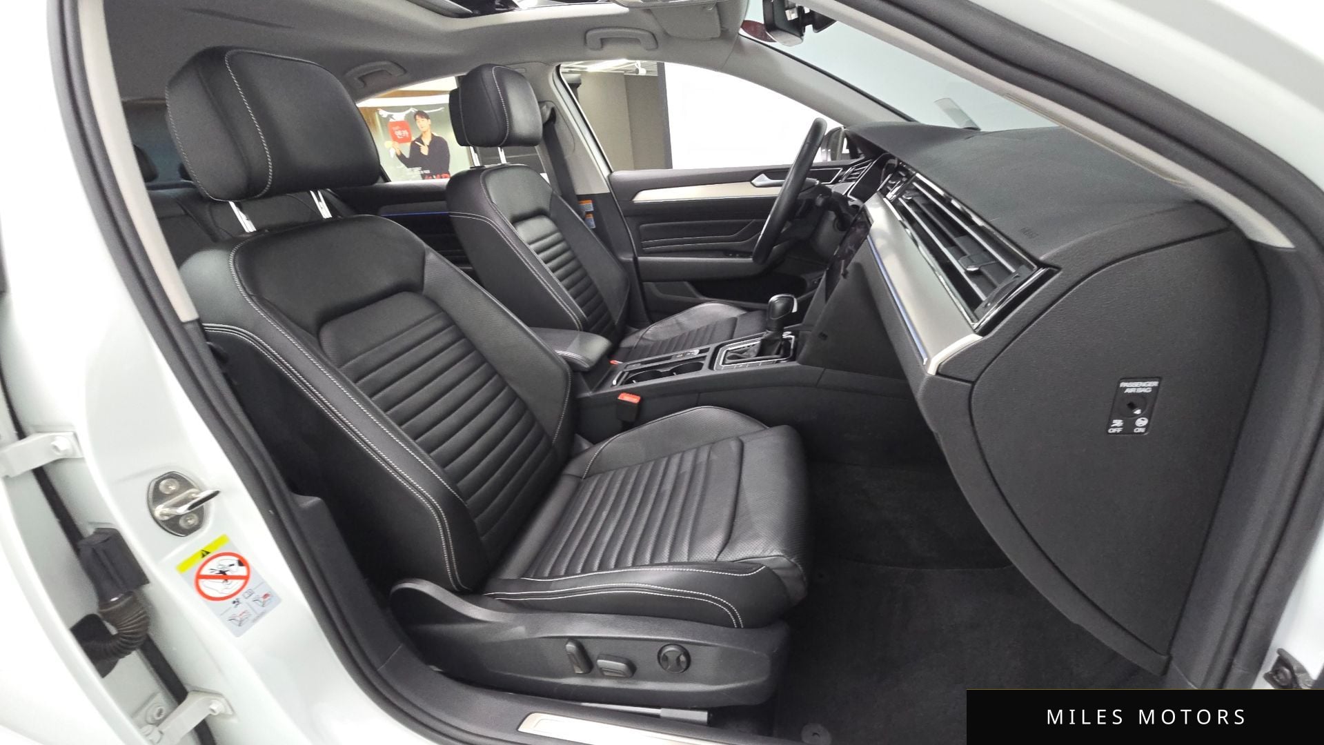 Volkswagen Passat 2022 — миниатюра 11
