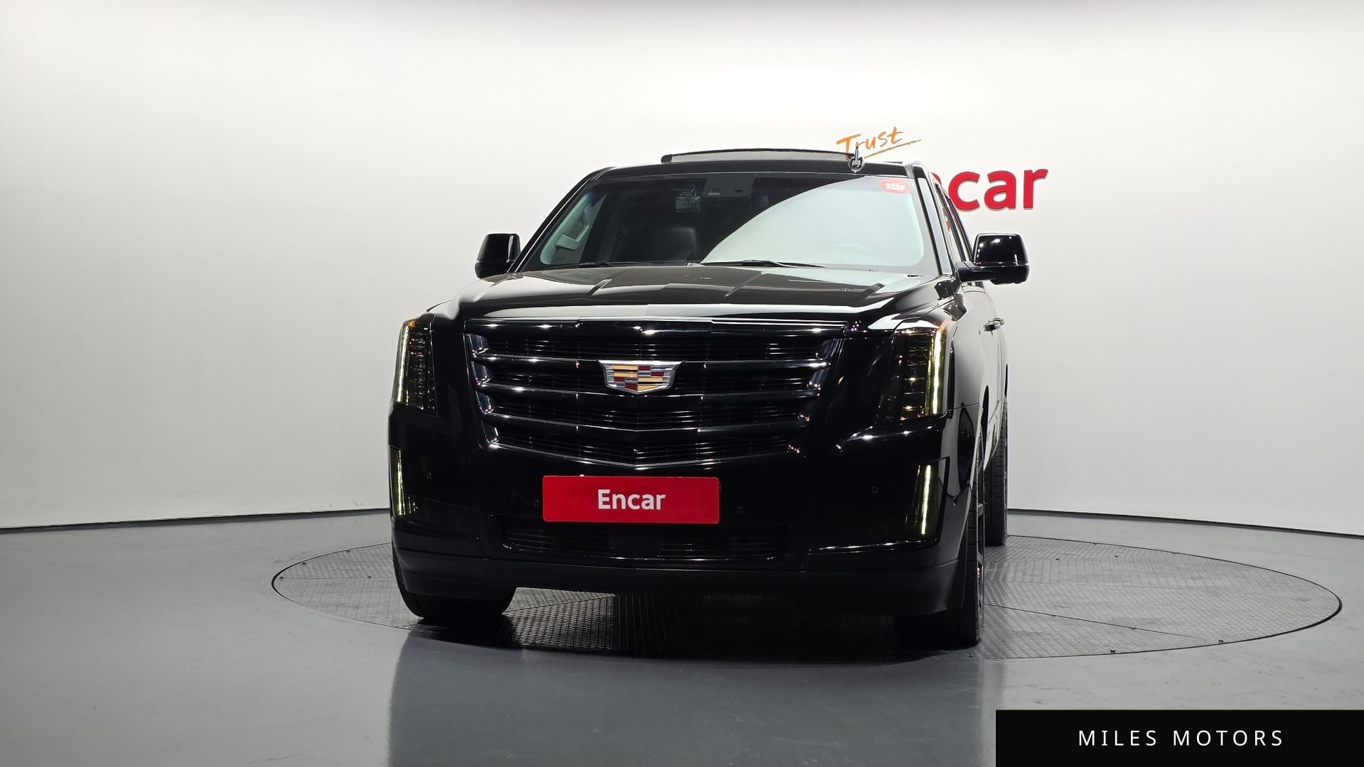 Cadillac 에스컬레이드 2017 — миниатюра 3