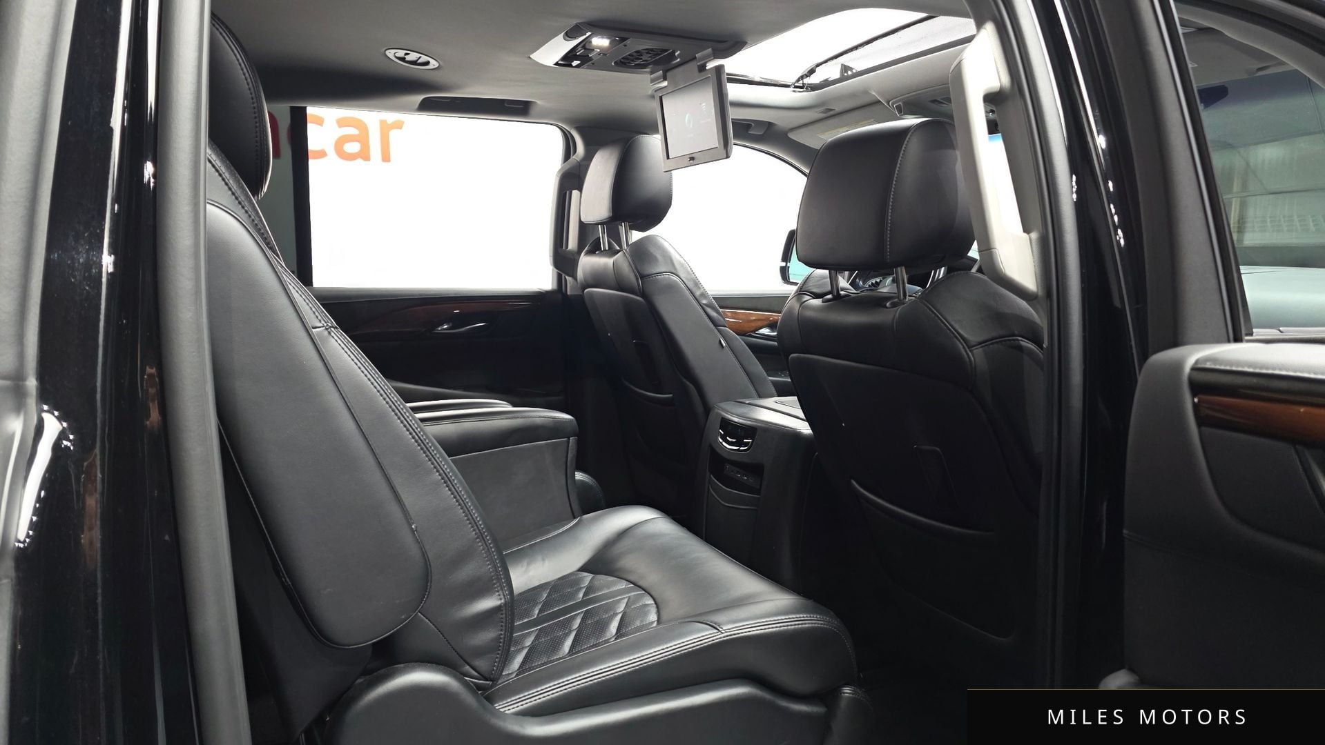 Cadillac 에스컬레이드 2017 — миниатюра 12