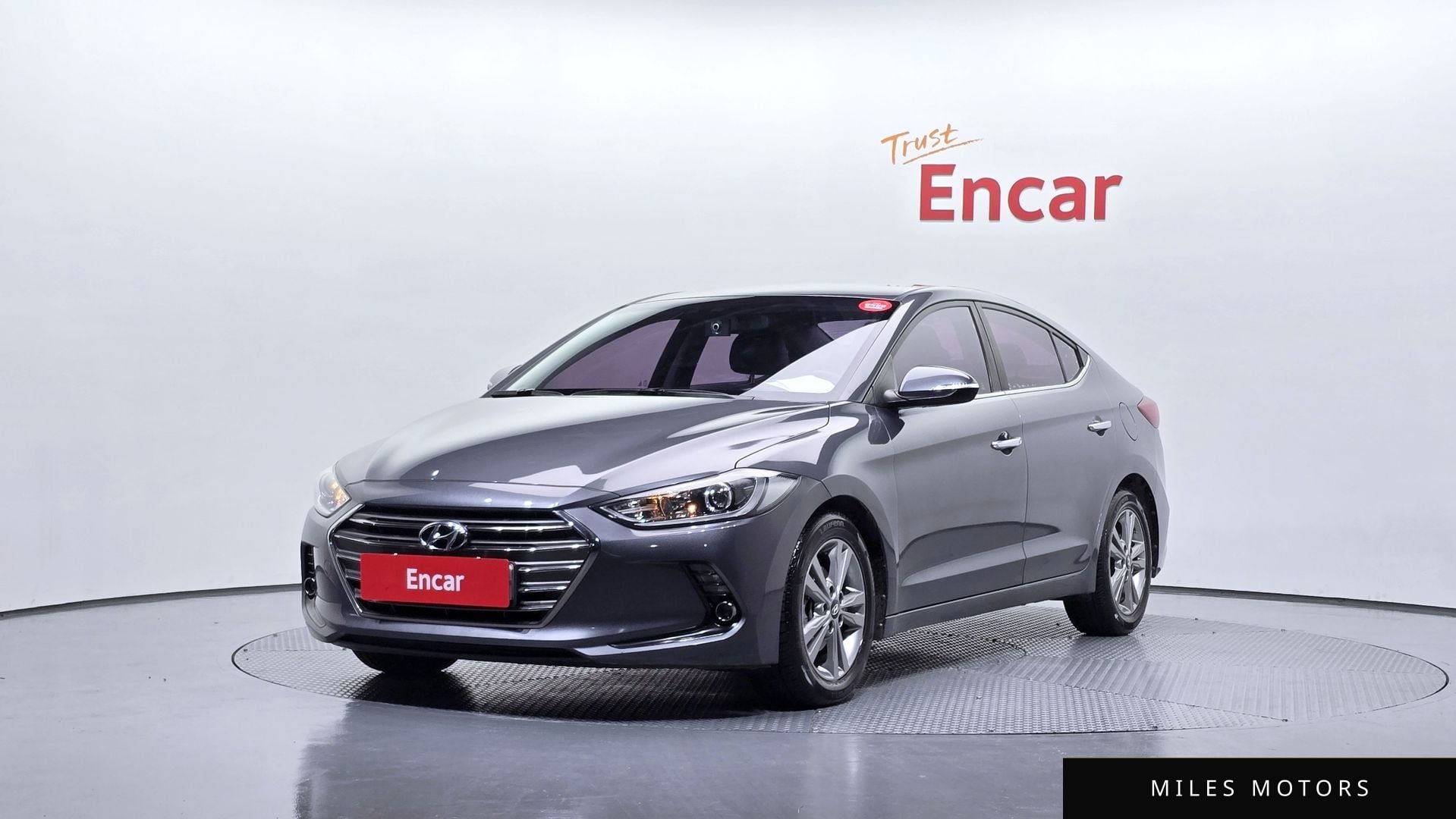 Hyundai AVANTE 2016 — фото 1 из 12
