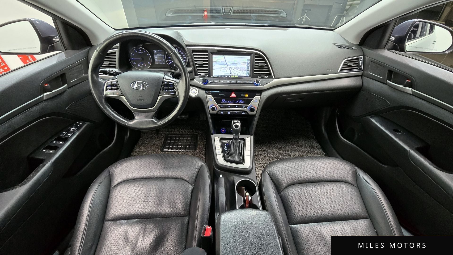 Hyundai AVANTE 2016 — миниатюра 7