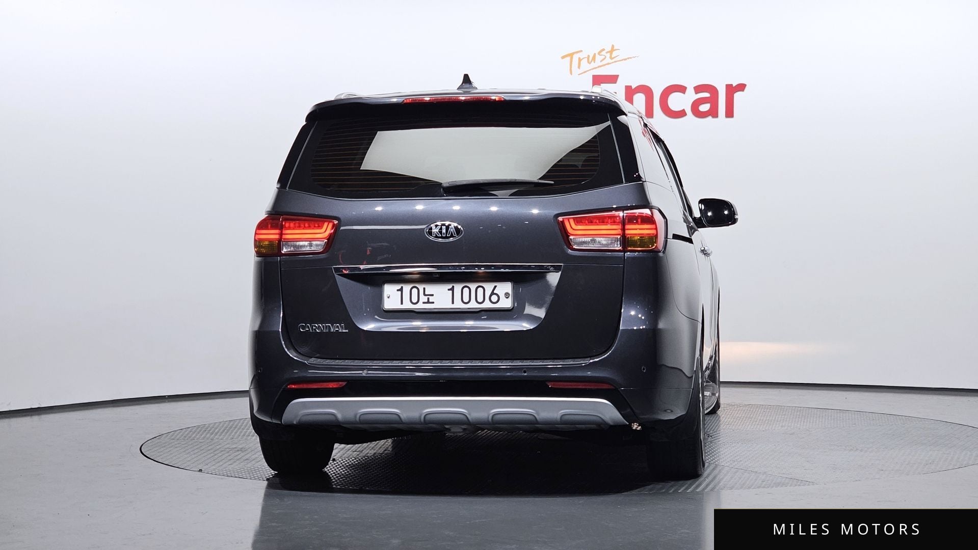 Kia Canival 2017 — миниатюра 4