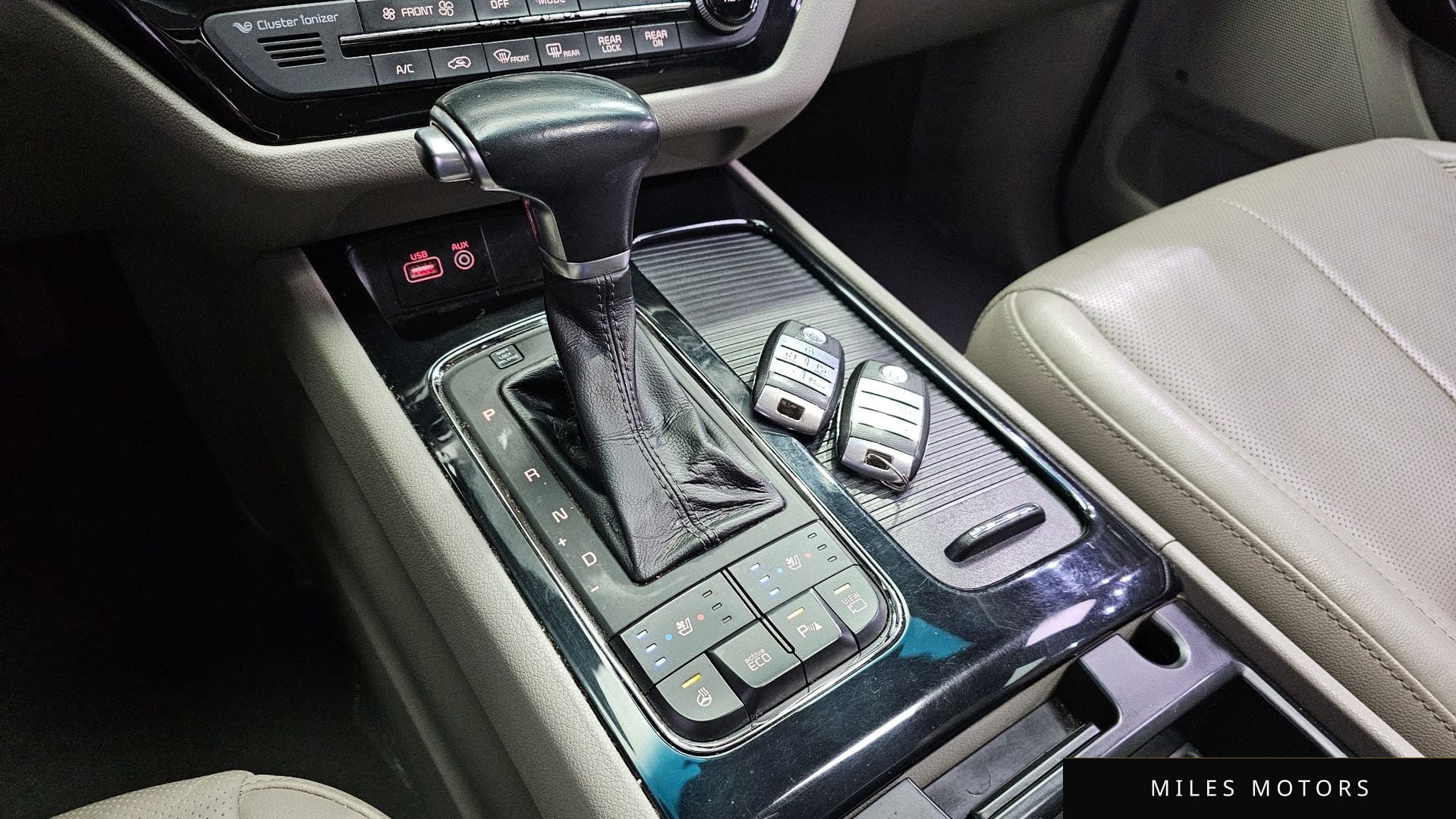 Kia Canival 2017 — миниатюра 9