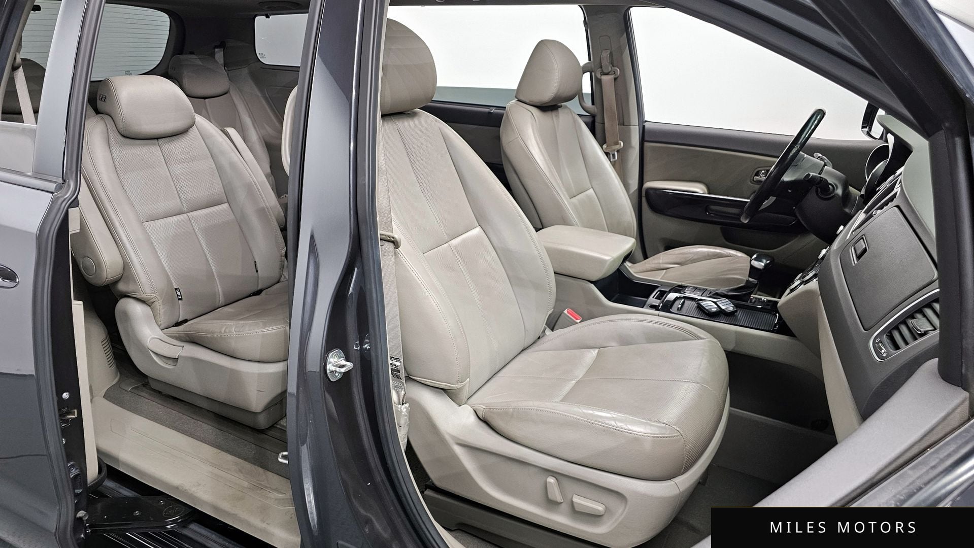 Kia Canival 2017 — миниатюра 10